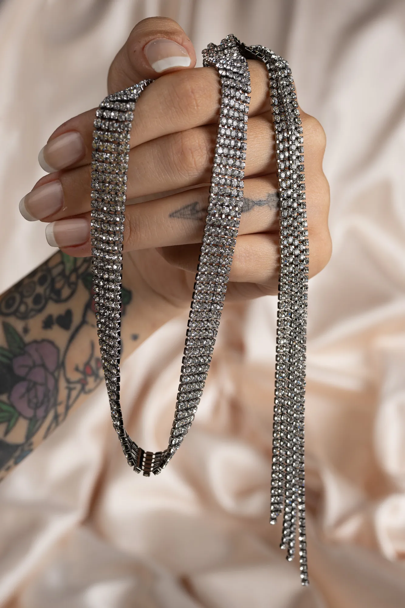 Anthracite-Necklace DY622