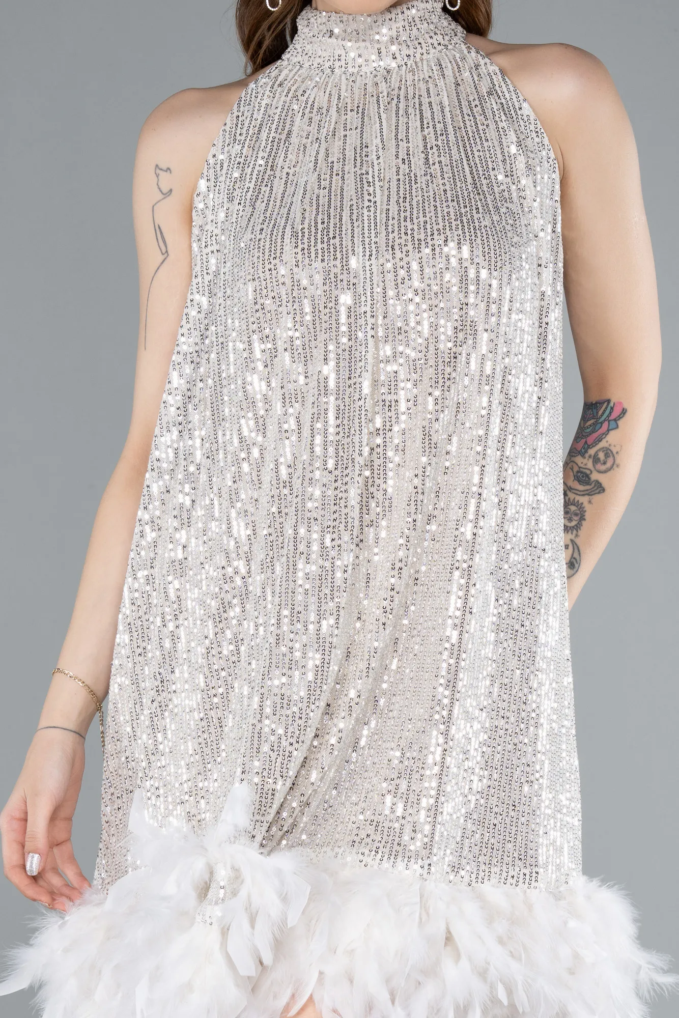 Beige-Halter Neck Feathered Skirt Sequined Party Dress ABK2348