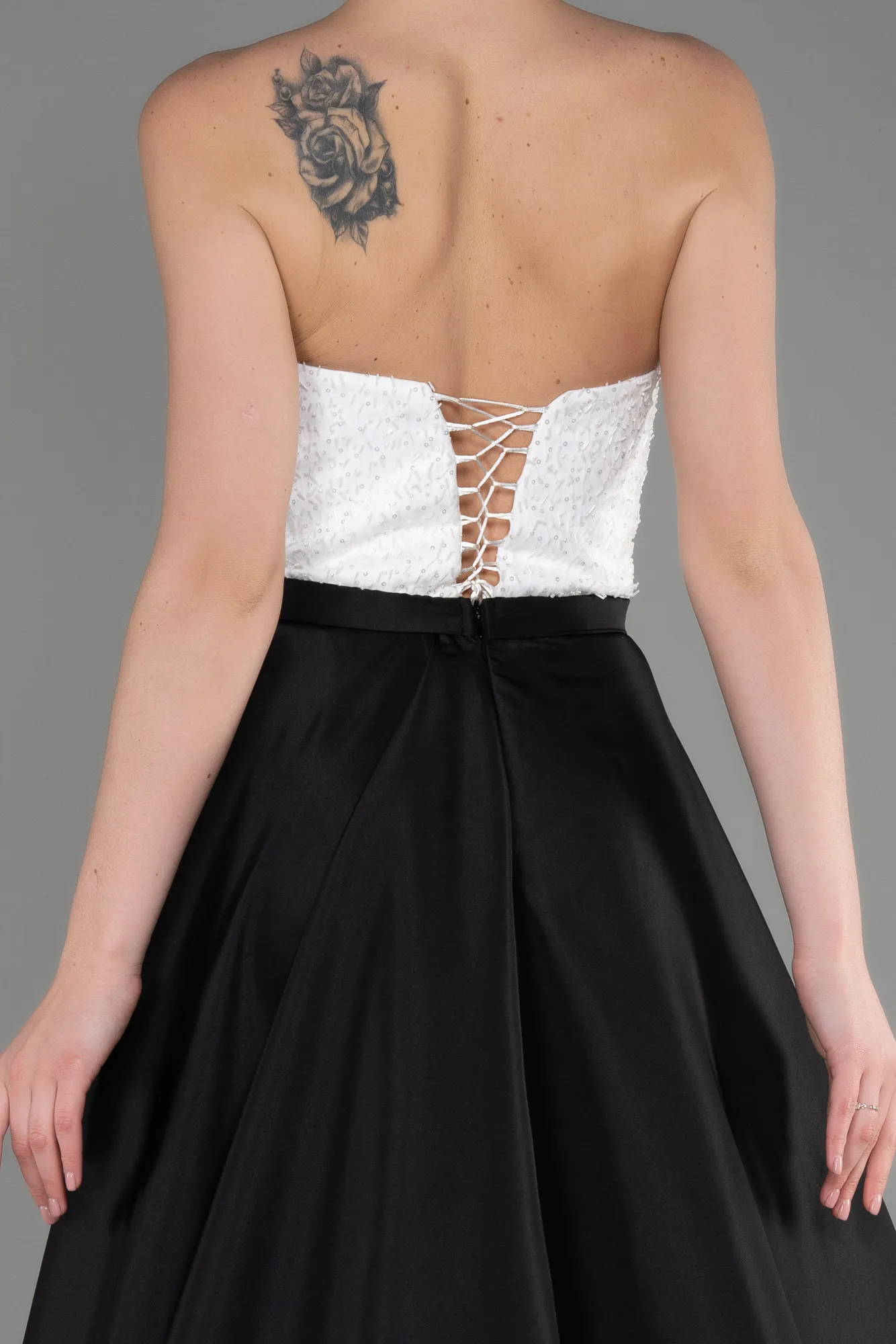 Black-Ecru-Long Evenin Dress ABU3779