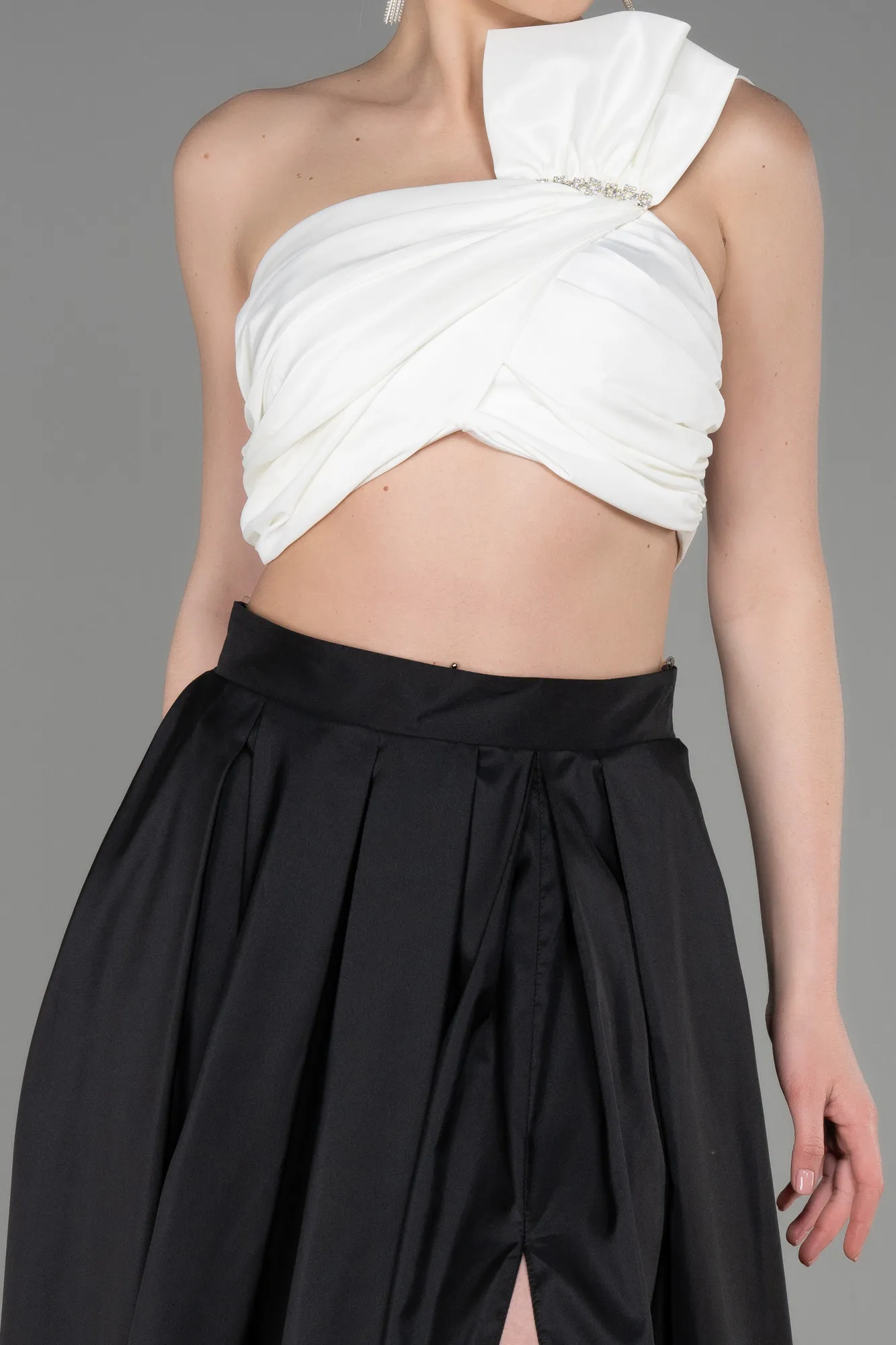 Black-Ecru-Long Evening Dress ABU3778