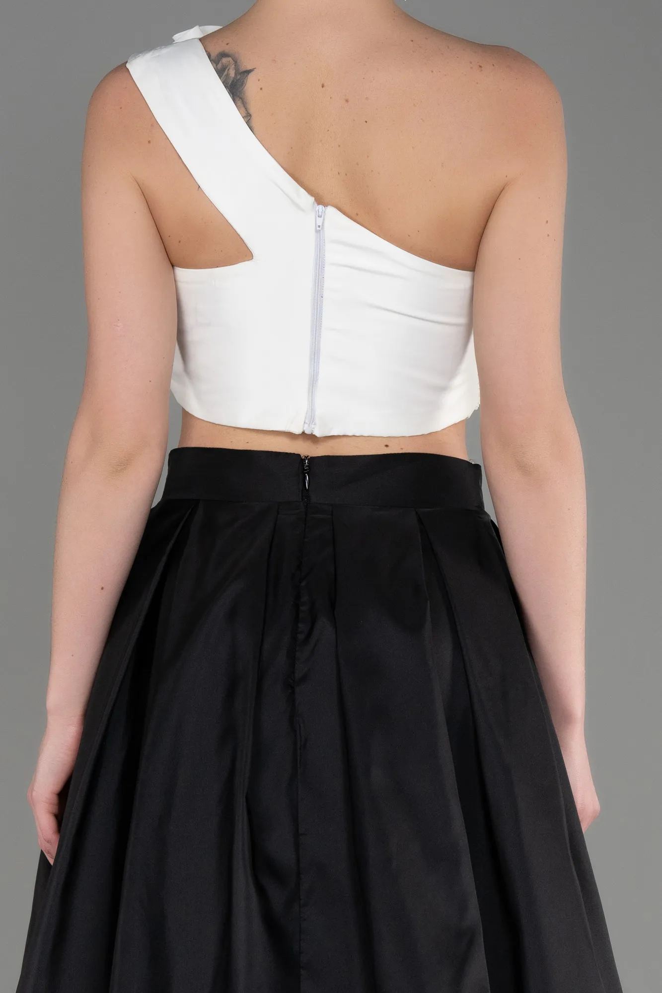 Black-Ecru-Long Evening Dress ABU3778