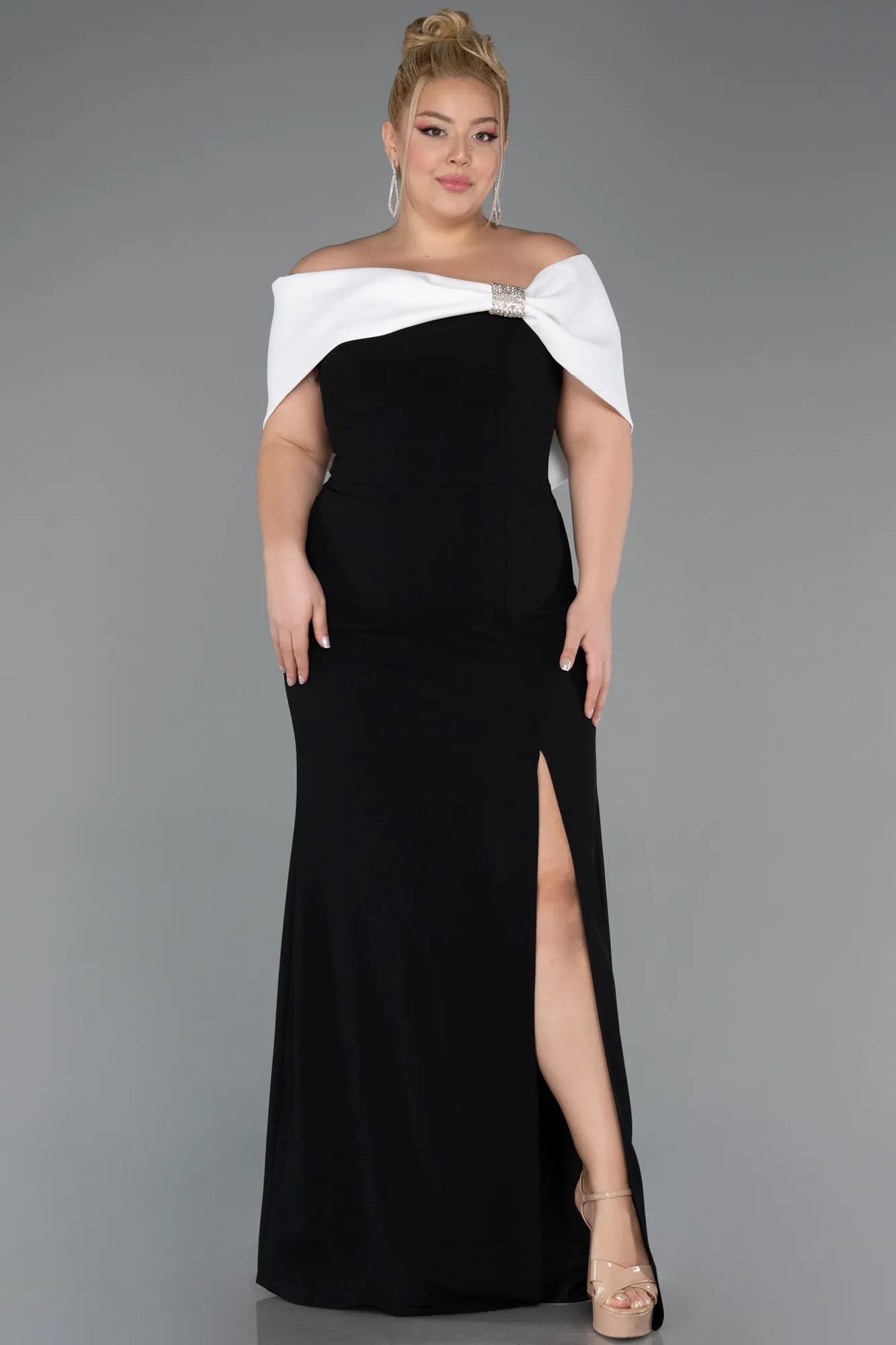 Black-Ecru-Long Plus Size Evening Gown ABU3945