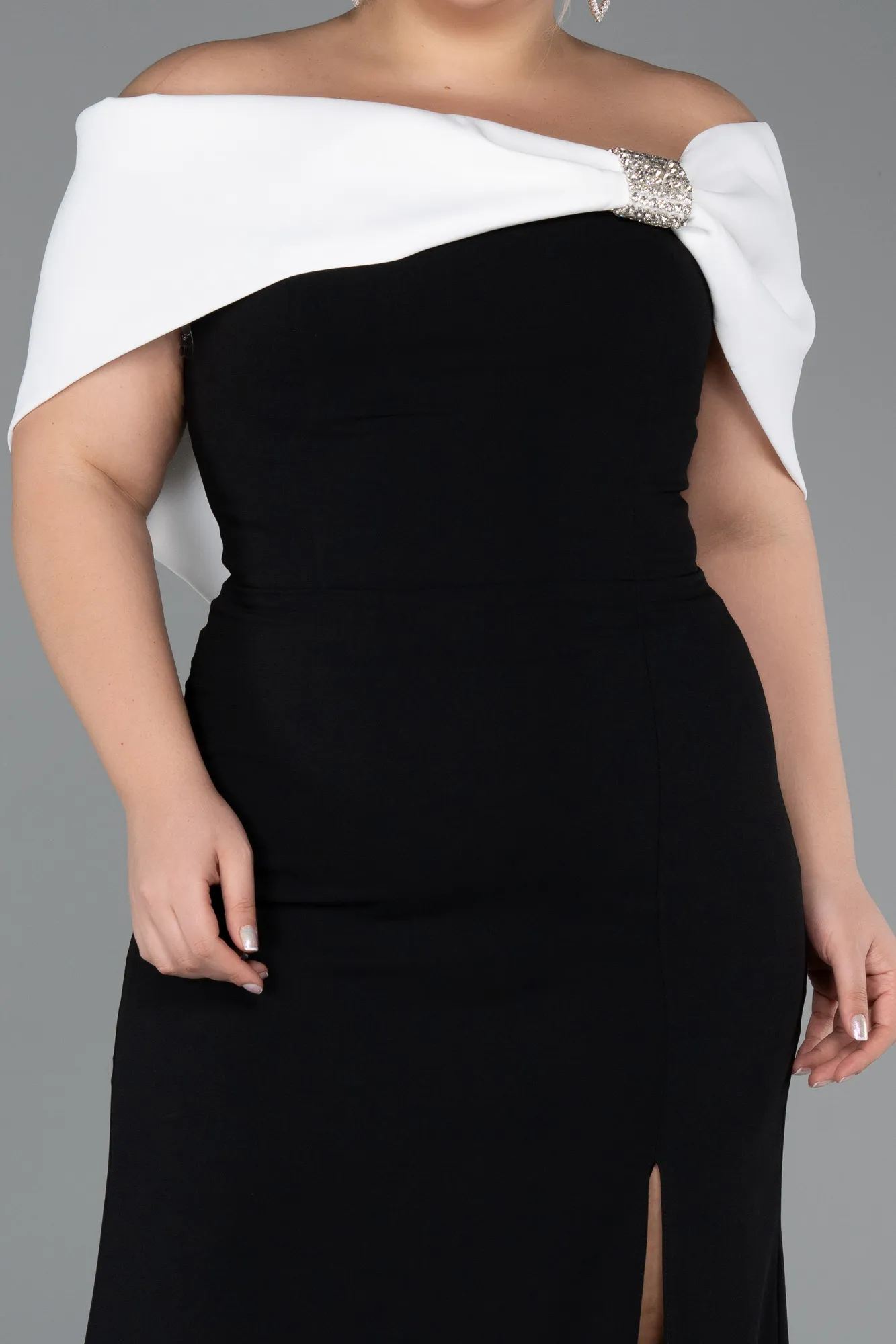 Black-Ecru-Long Plus Size Evening Gown ABU3945