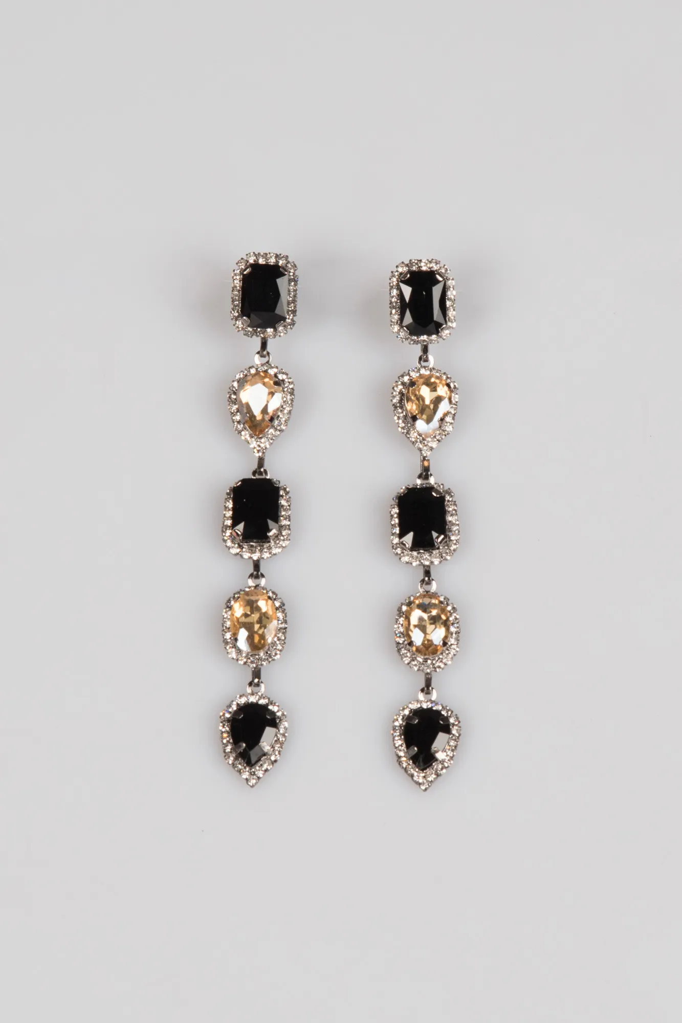 Black-Mink-Earring DY014