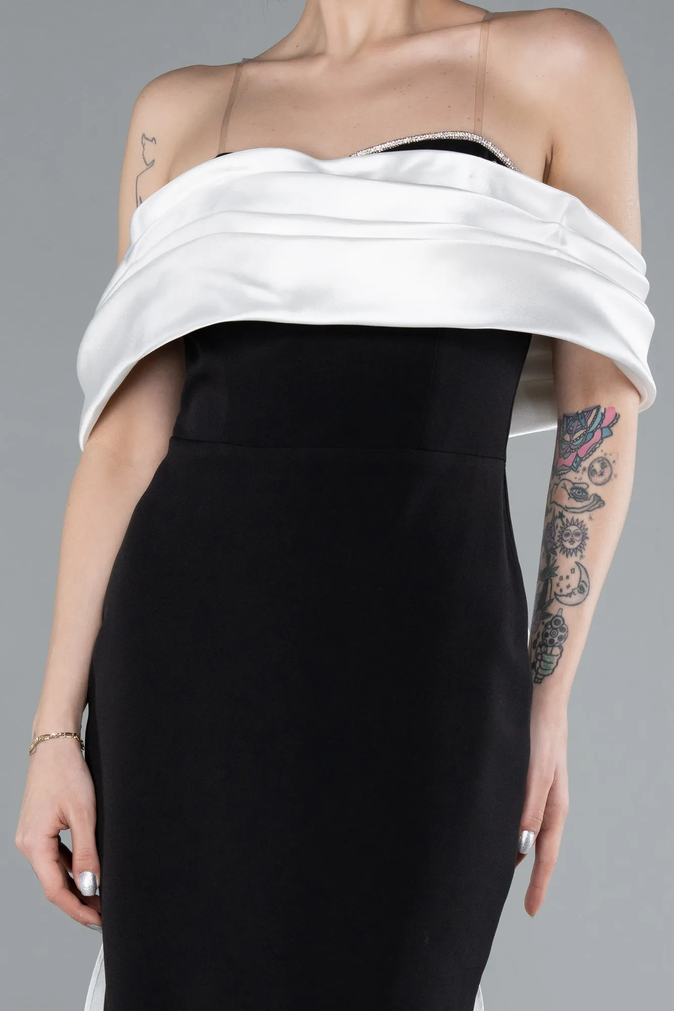 Black-White-Satin Boat Neck Tail Long Mermaid Evening Dress ABU4797