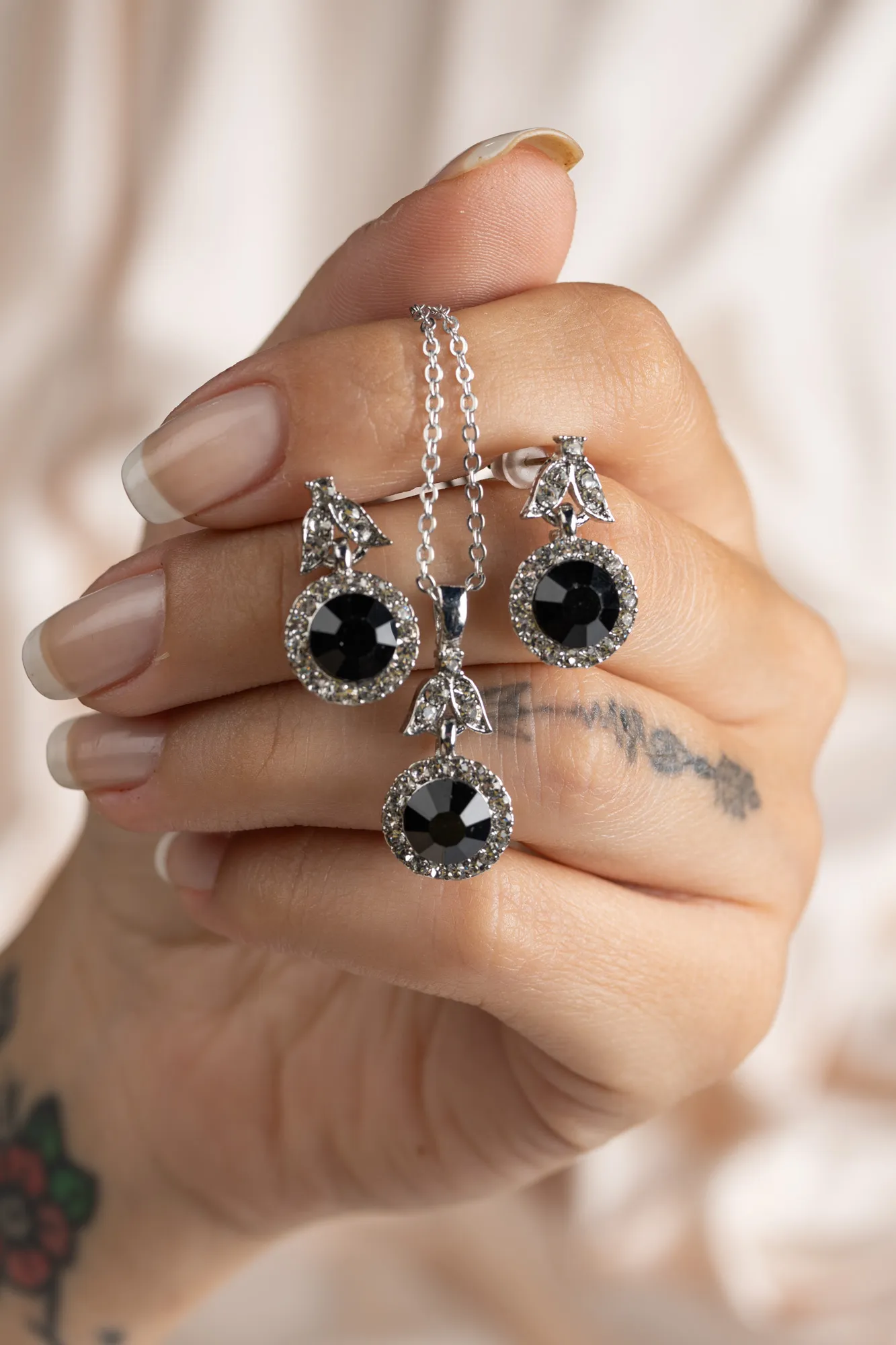 Black-Accessory Set UK600