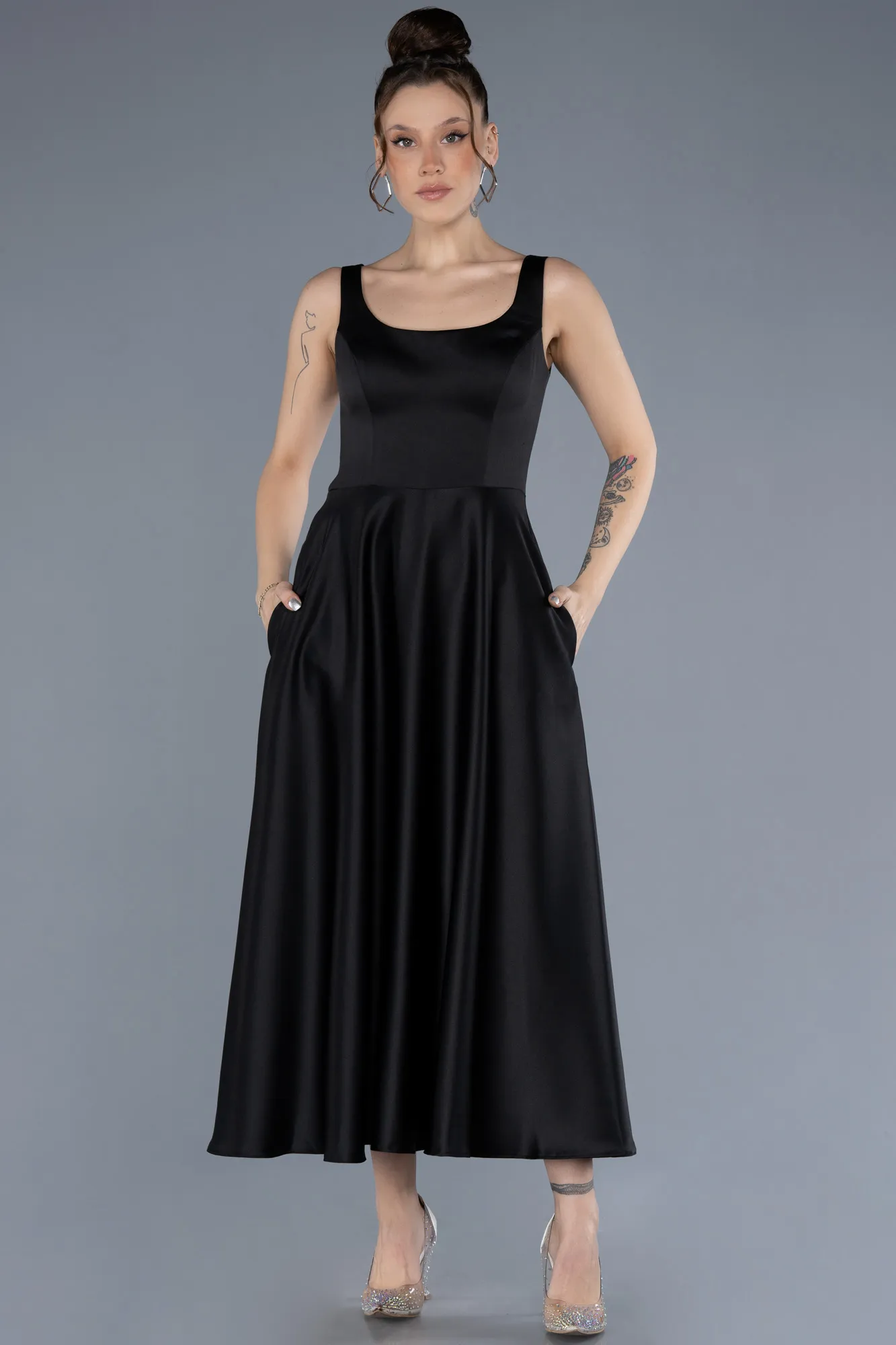 Black-Elegant Scoop Neck Sleeveless Midi Satin Cocktail Dress ABK2234