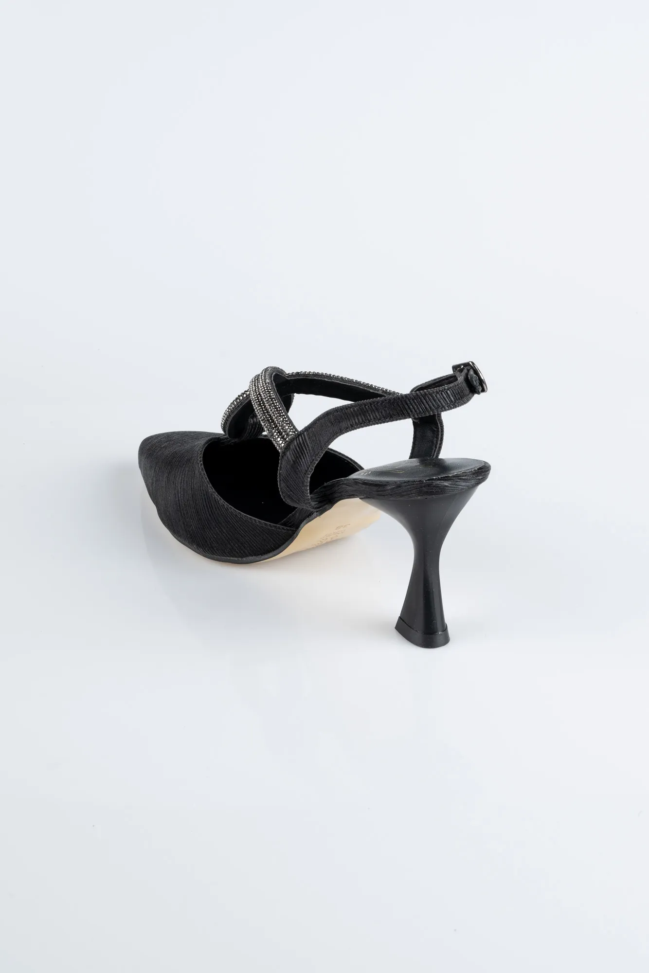 Black-Laser Cut Stiletto MJL5161