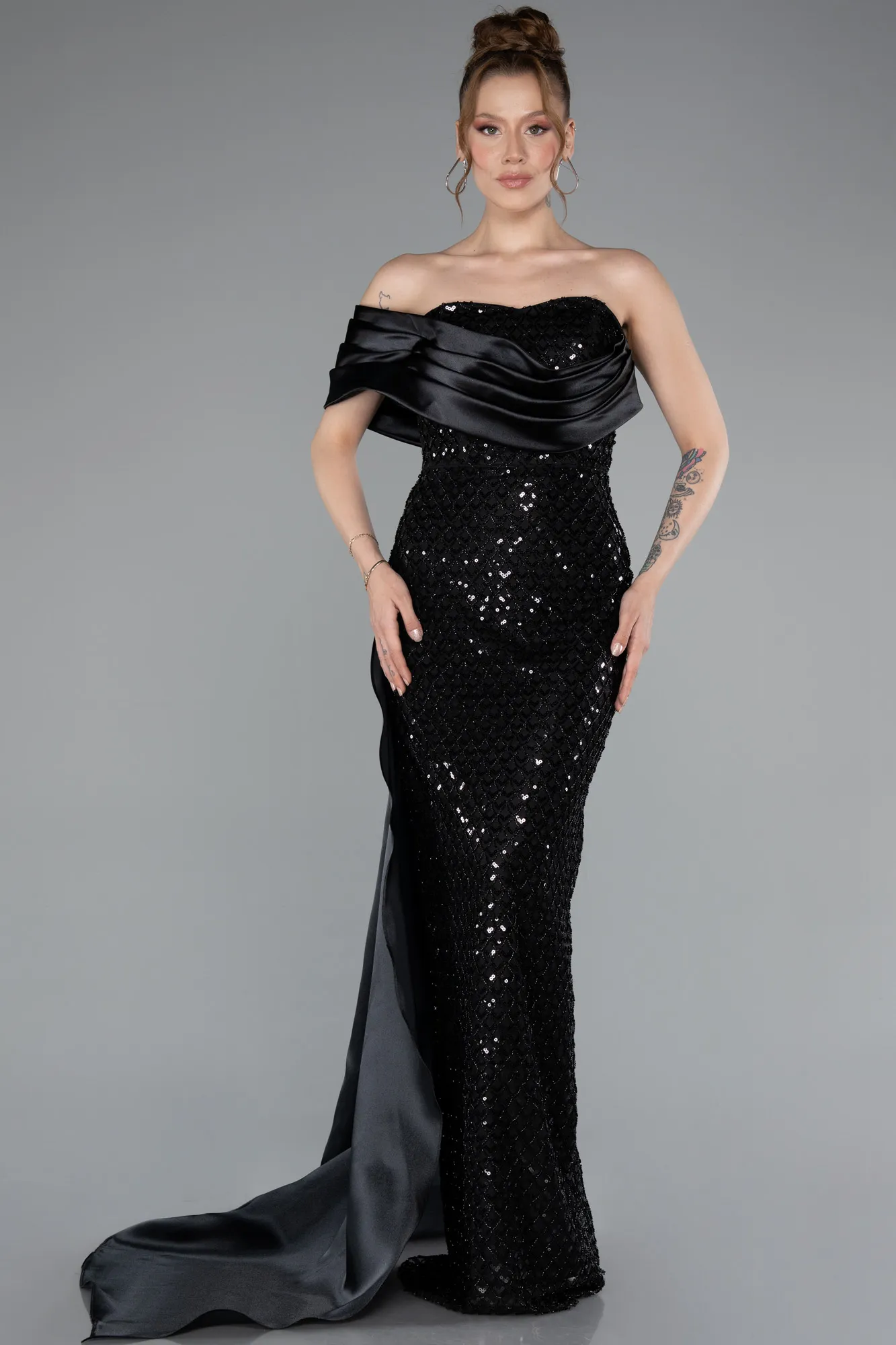 Black-Long Beaded Mermaid Evening Gown ABU4986