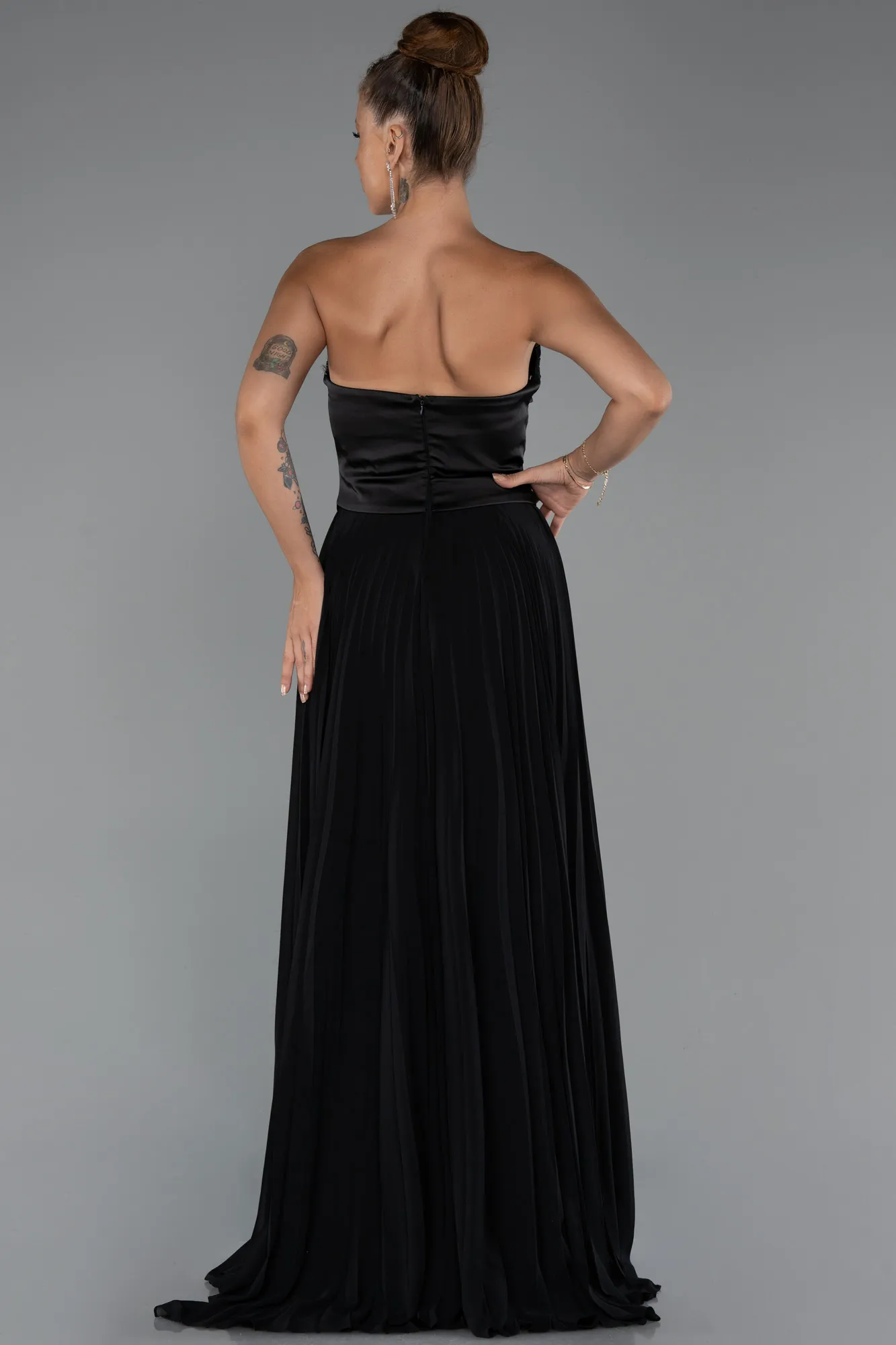 Black-Long Chiffon Evening Dress ABU5321