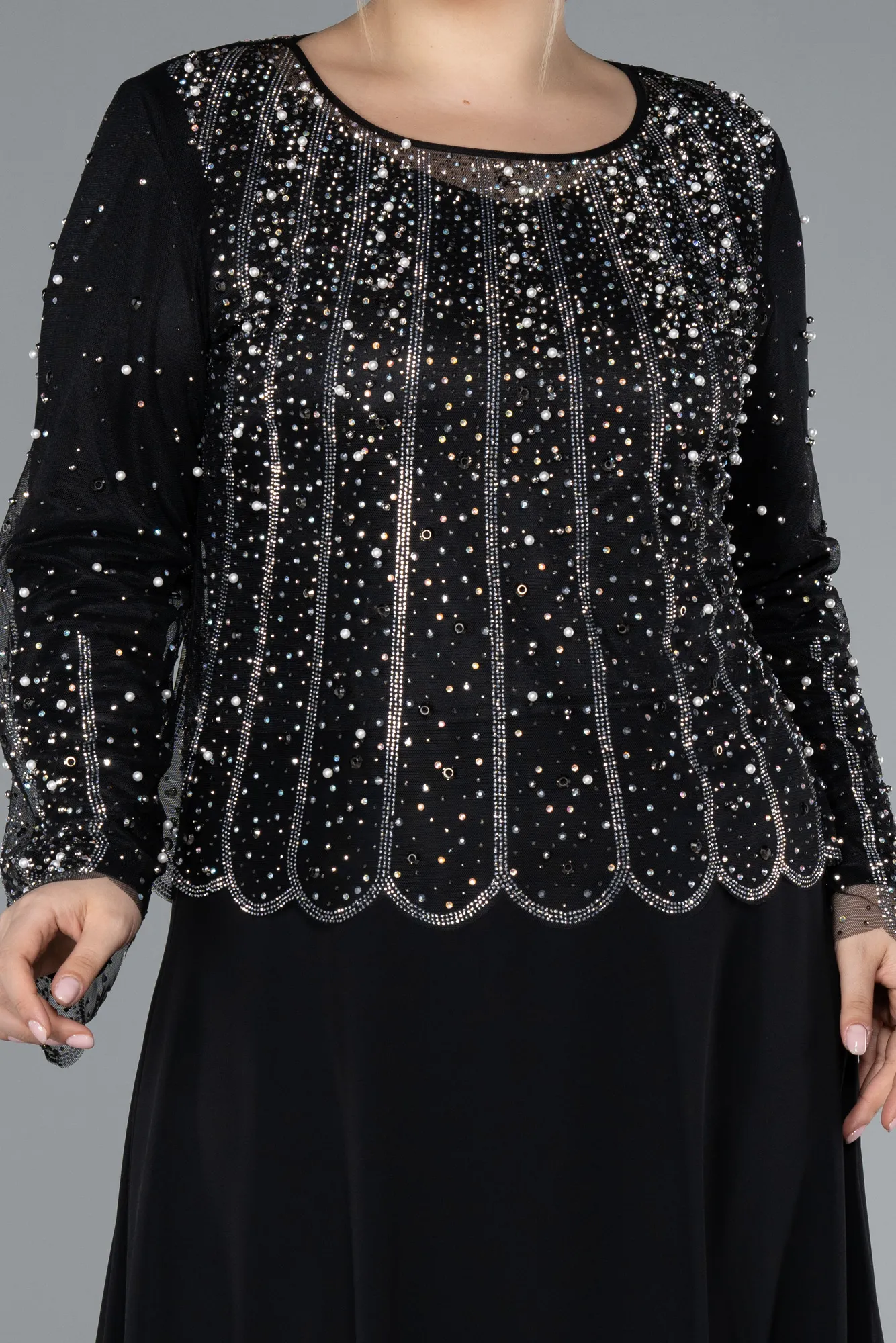 Black-Long Chiffon Plus Size Evening Gown ABU4629