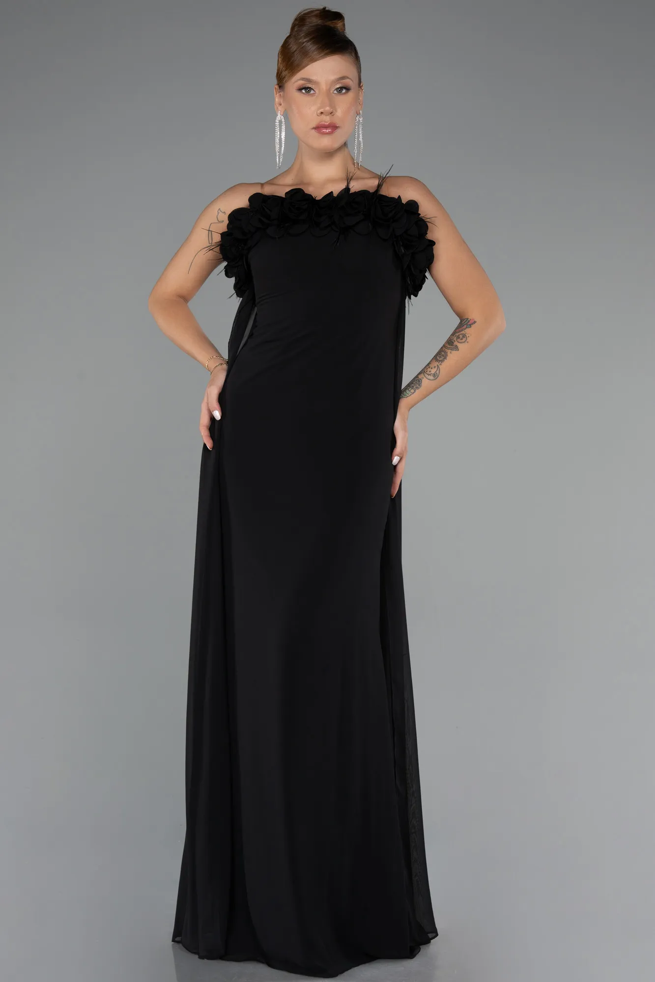 Black-Long Chiffon Prom Gown ABU5351