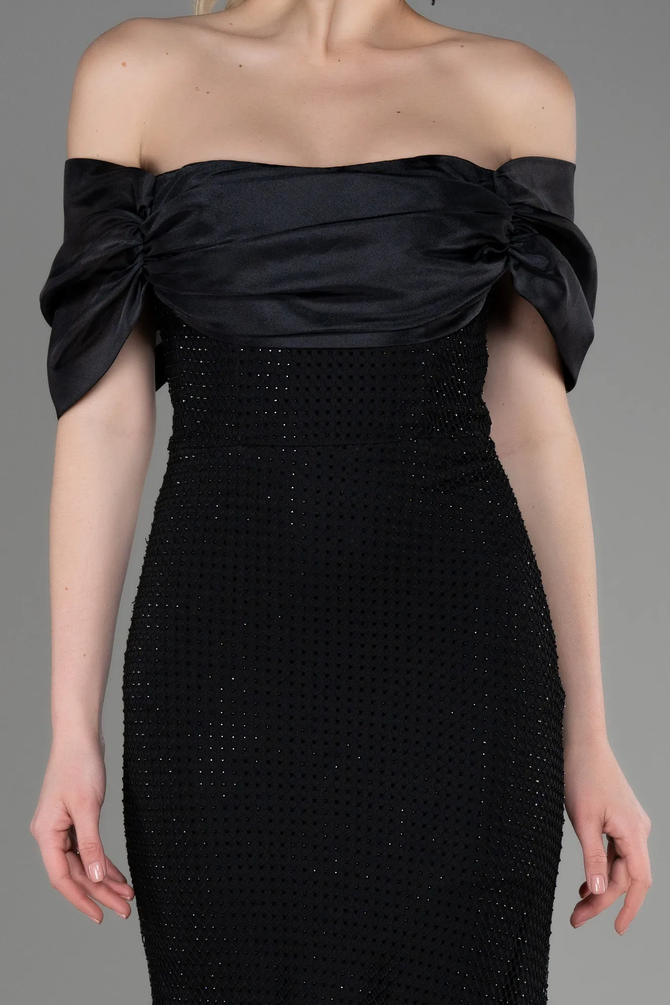 Black-Long File Mermaid Prom Dress ABU3769