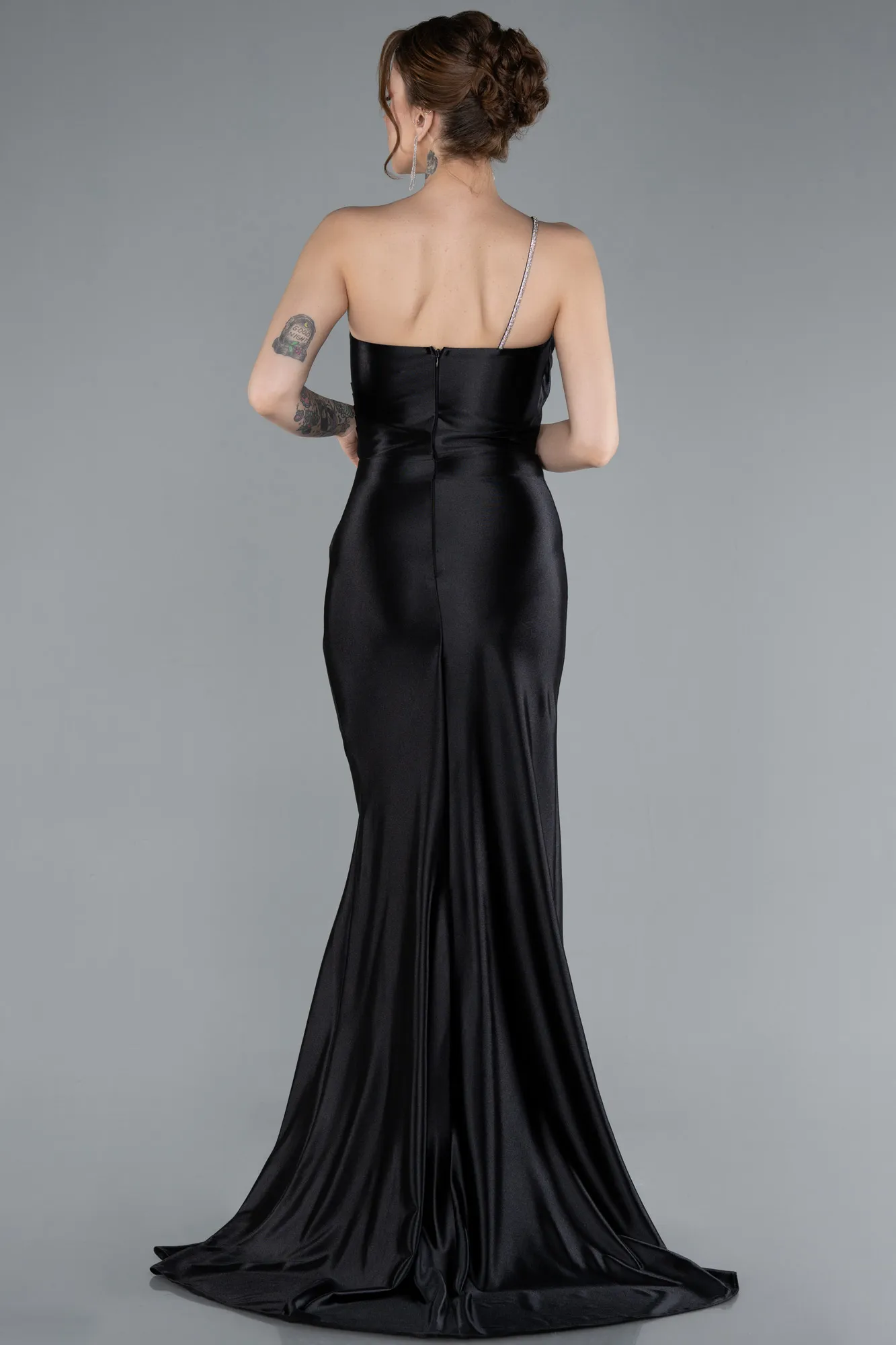 Black-Long Prom Gown ABU5022