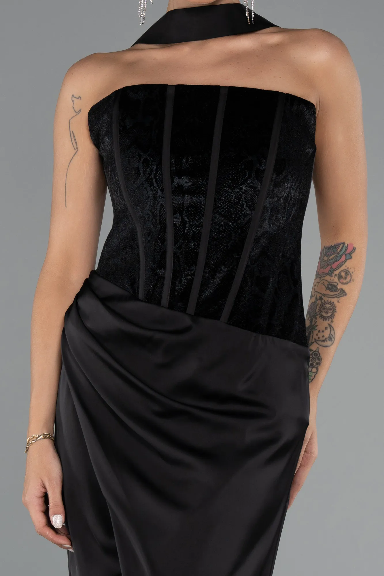 Black-Long Satin Evening Dress ABU5349
