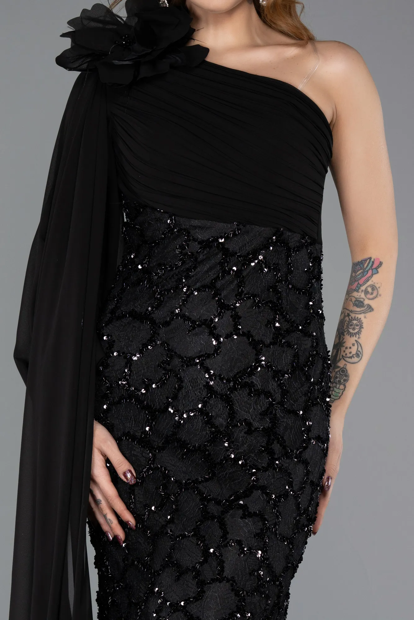 Black-Long Scaly Evening Dress ABU5517