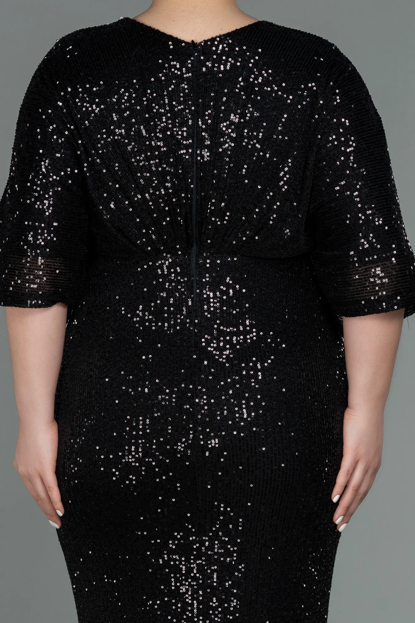 Black-Long Scaly Plus Size Evening Dress ABU3123