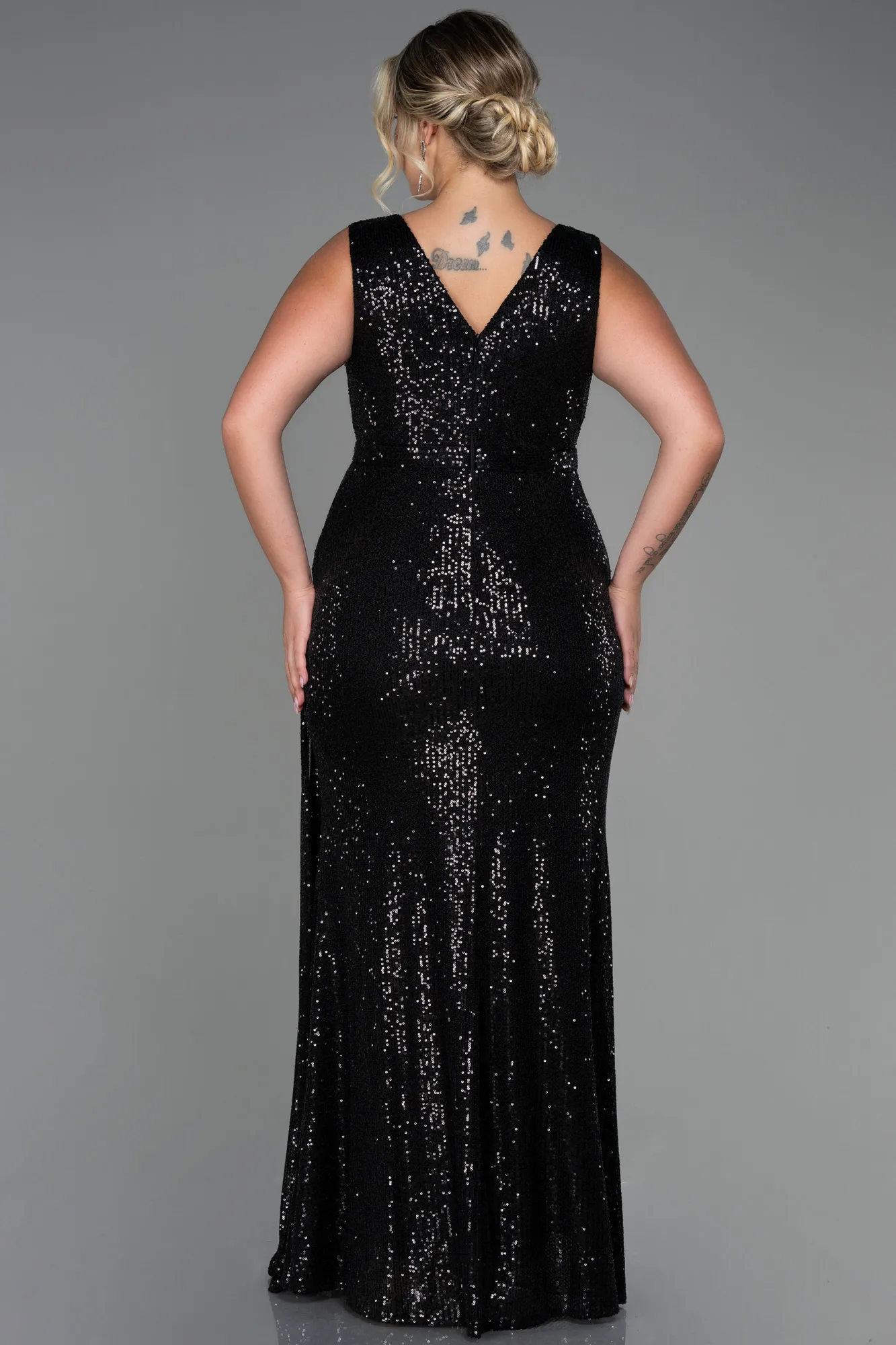 Black-Long Scaly Plus Size Evening Dress ABU3194