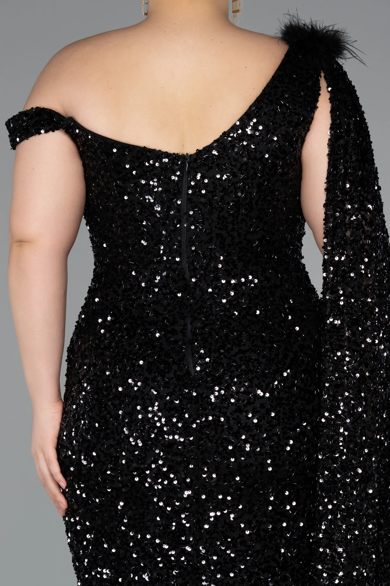 Black-Long Scaly Plus Size Evening Dress ABU5151