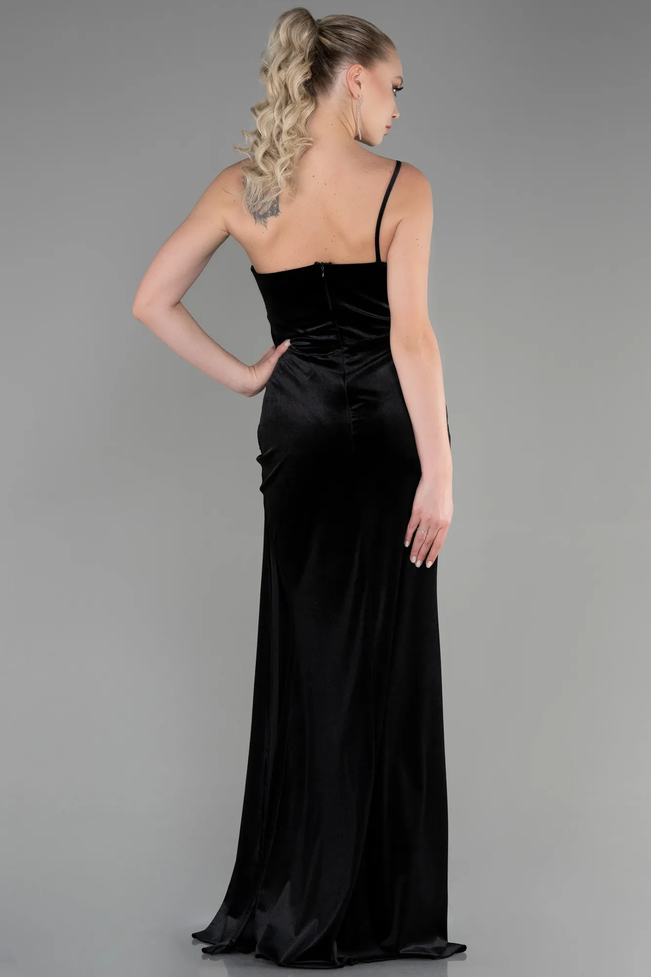 Black-Long Velvet Evening Dress ABU2626