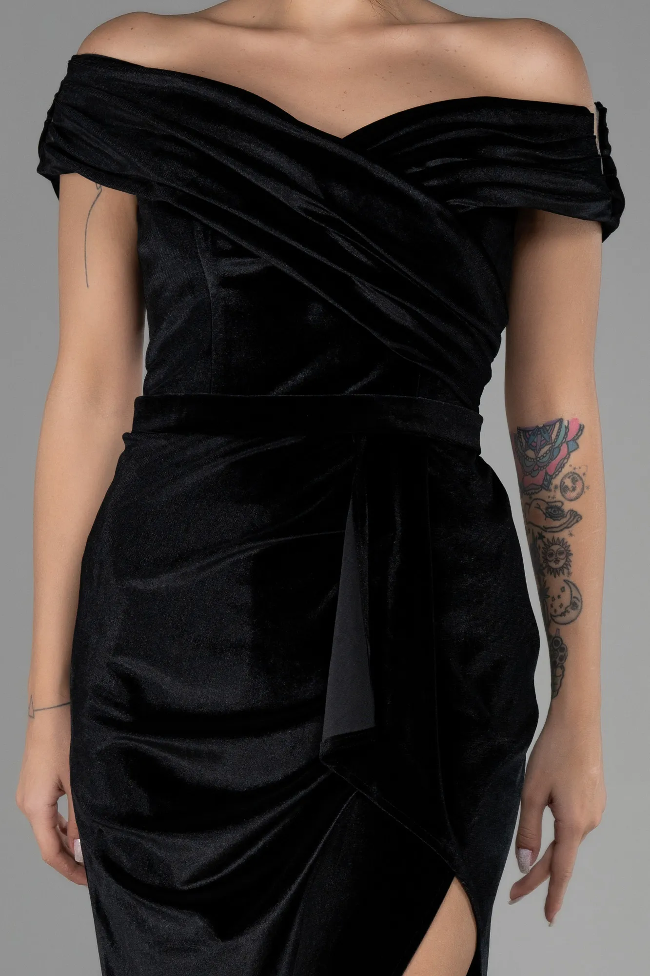 Black-Long Velvet Evening Dress ABU3330