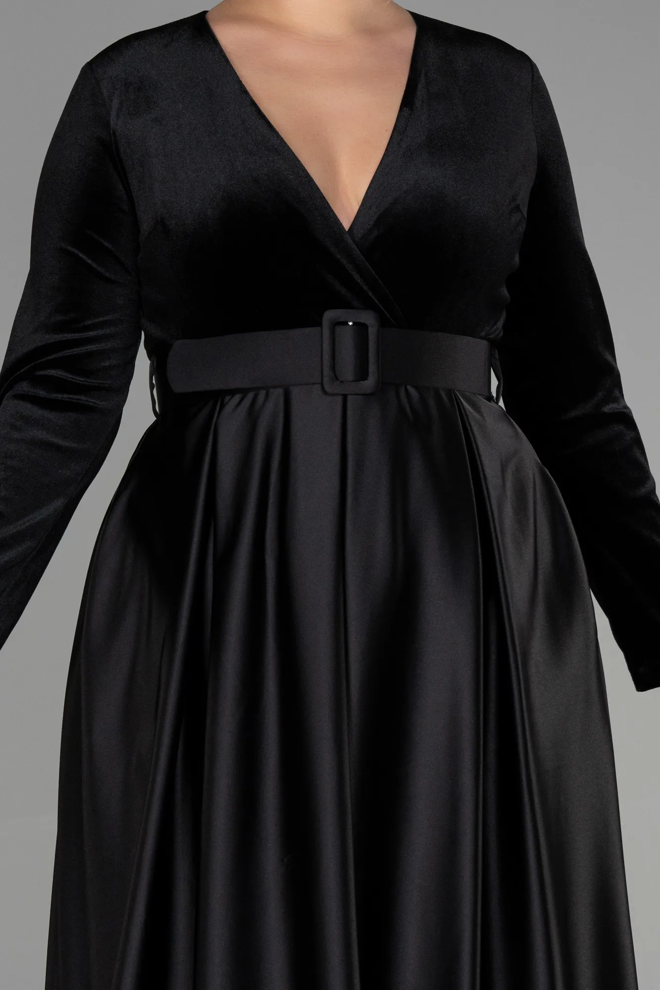 Black-Long Velvet Oversized Evening Dress ABU3389