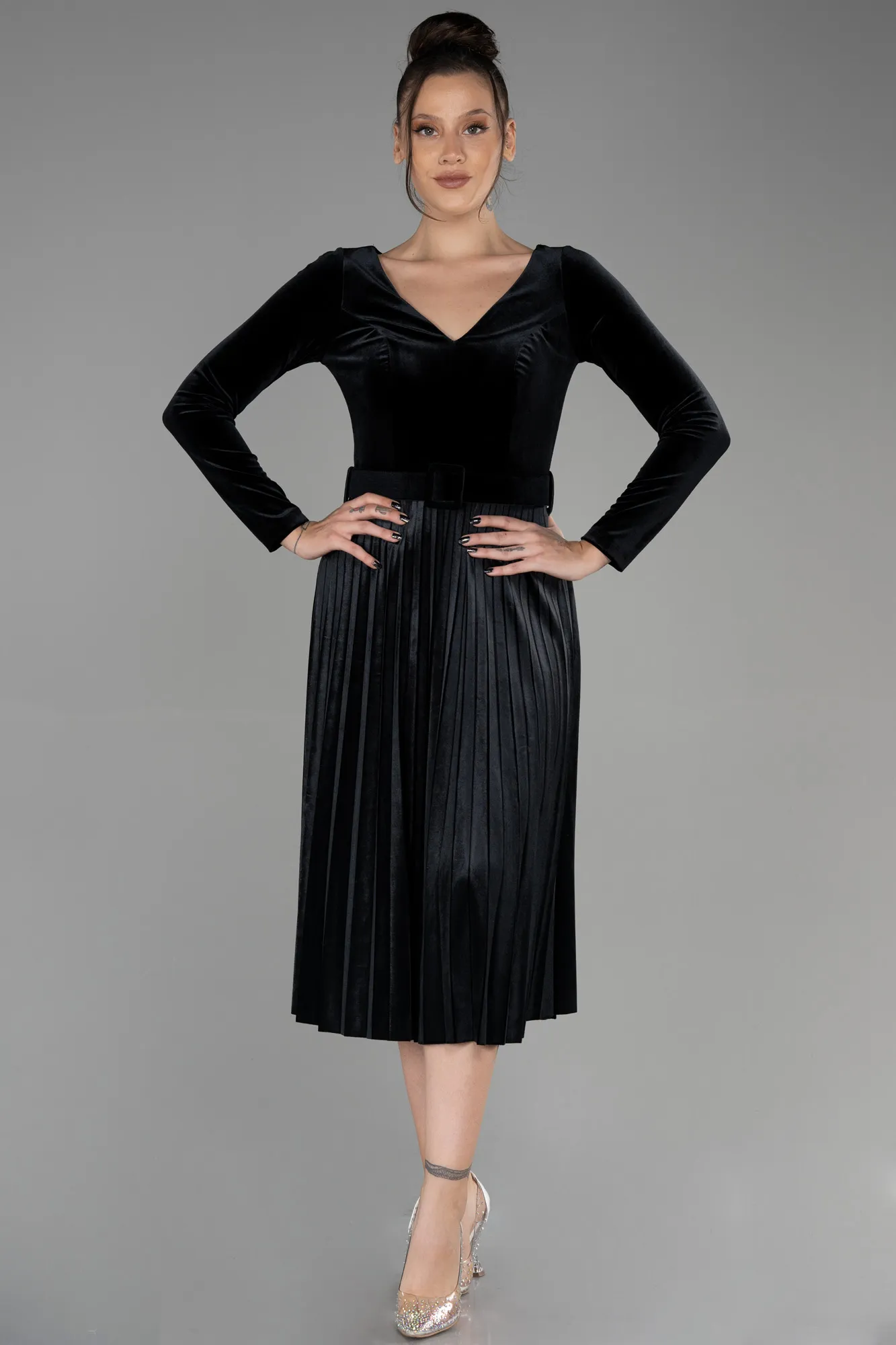 Black-Midi Velvet Invitation Dress ABK1870