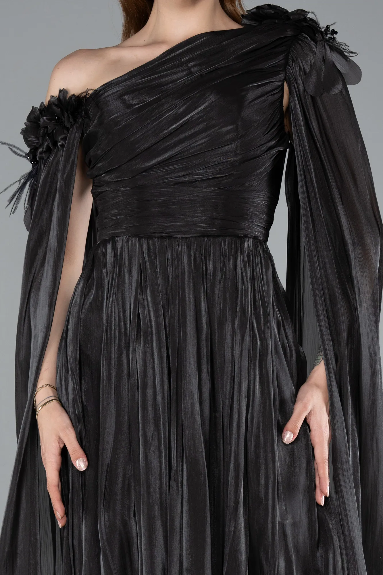 Black-One Shoulder Shawl Sleeve Long Chiffon Evening Dress ABU4809