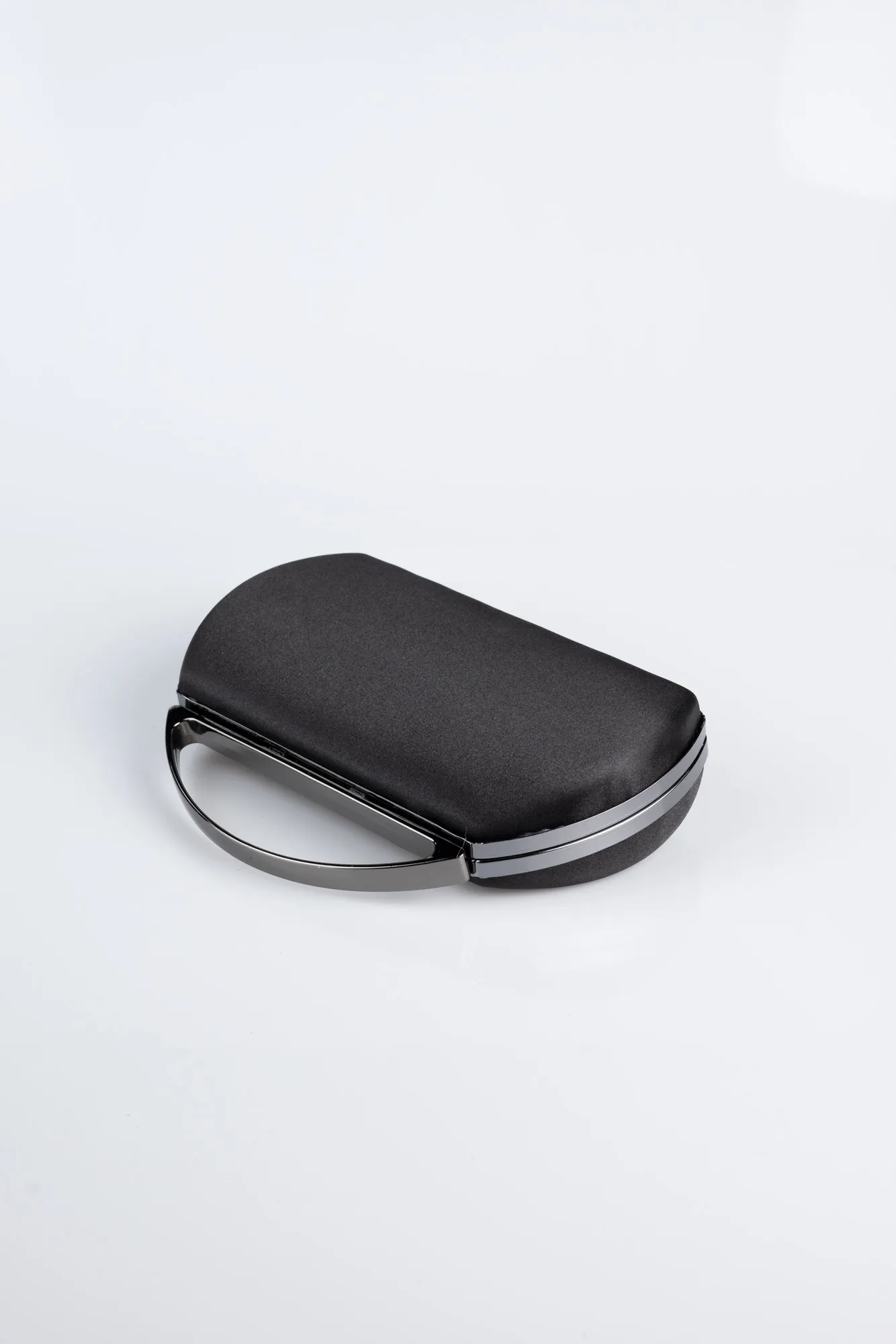 Black-Satin Night Bag V351