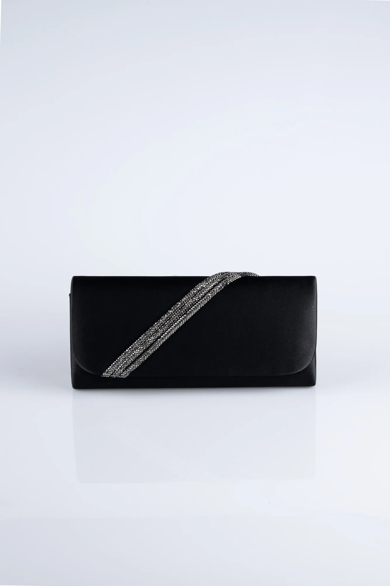 Black-Satin Night Bag V448