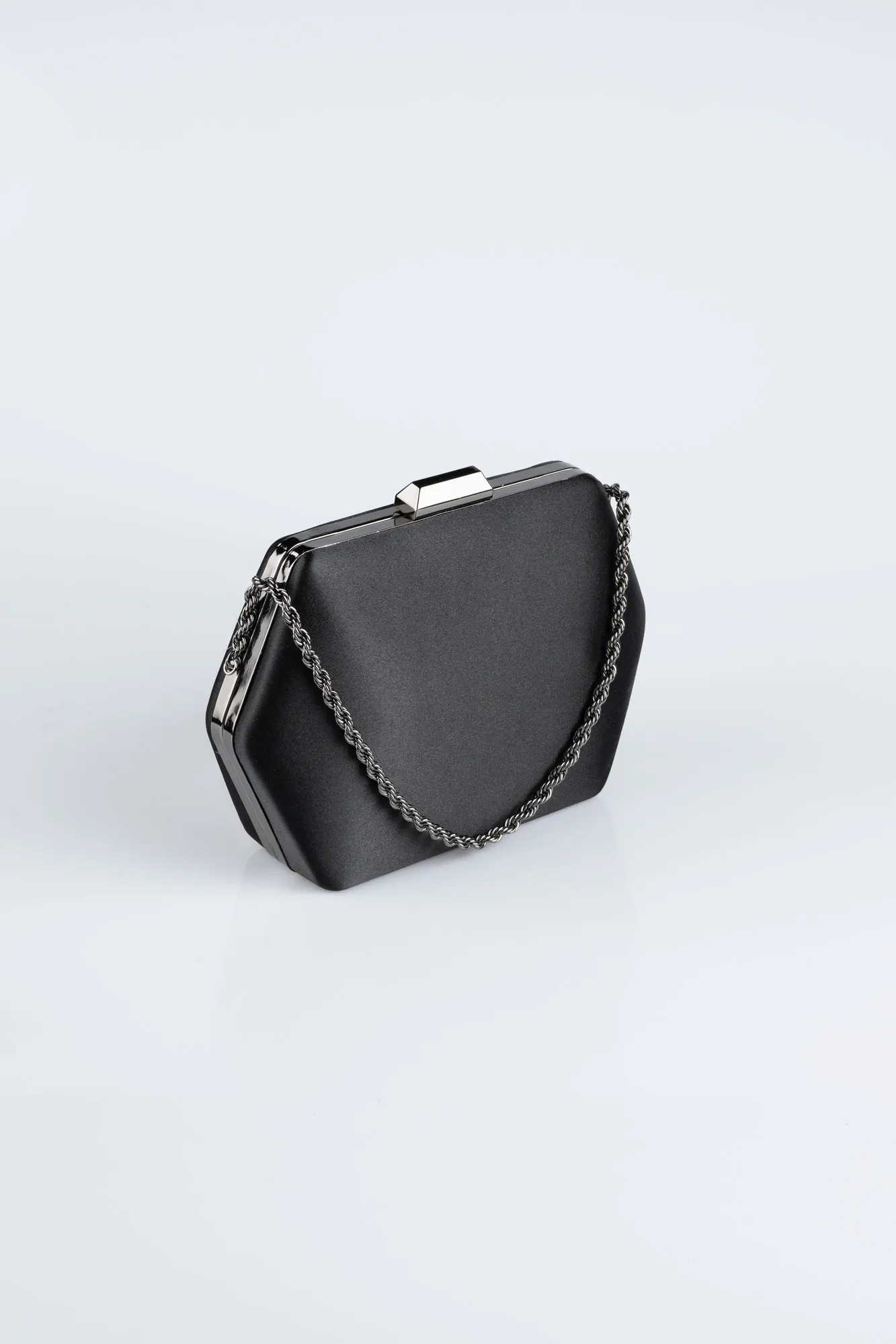 Black-Satin Night Bag V702