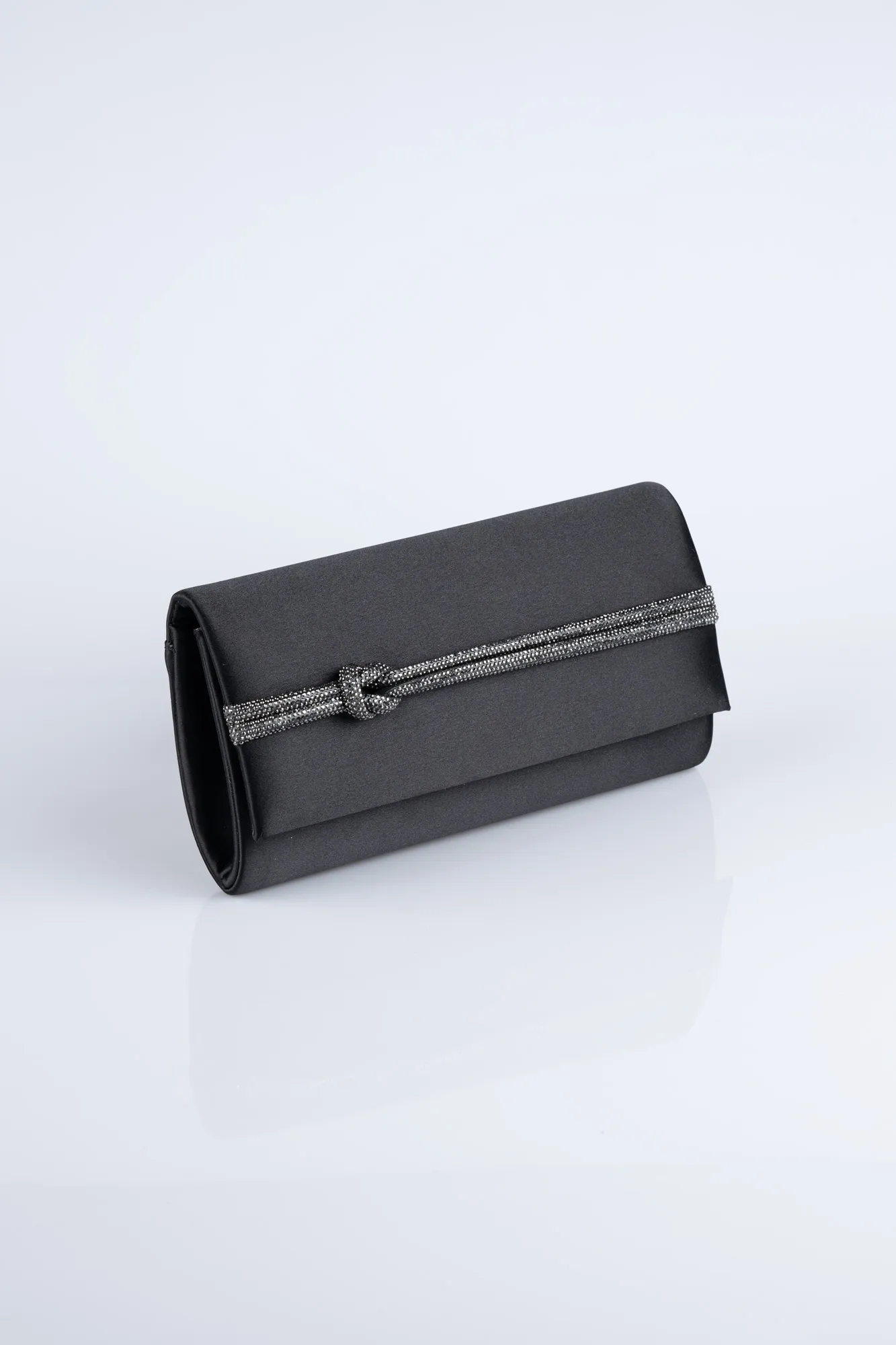 Black-Satin Night Bag VS0424