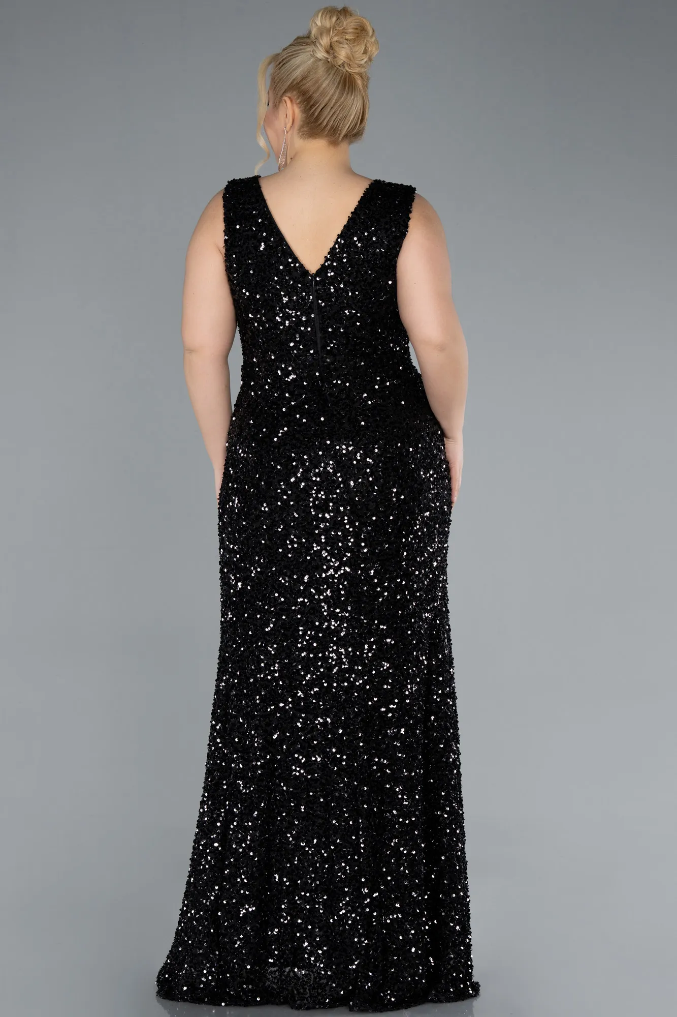 Black-Sleeveless Slit Long Sequin Plus Size Evening Gown ABU4673