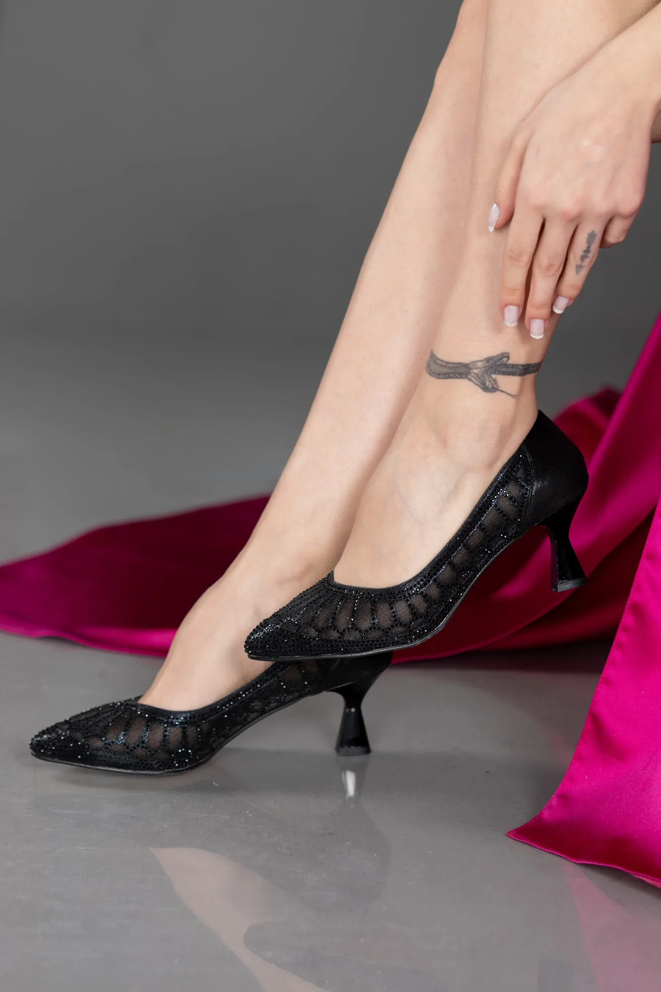 Black-Stony Stiletto MJ5431