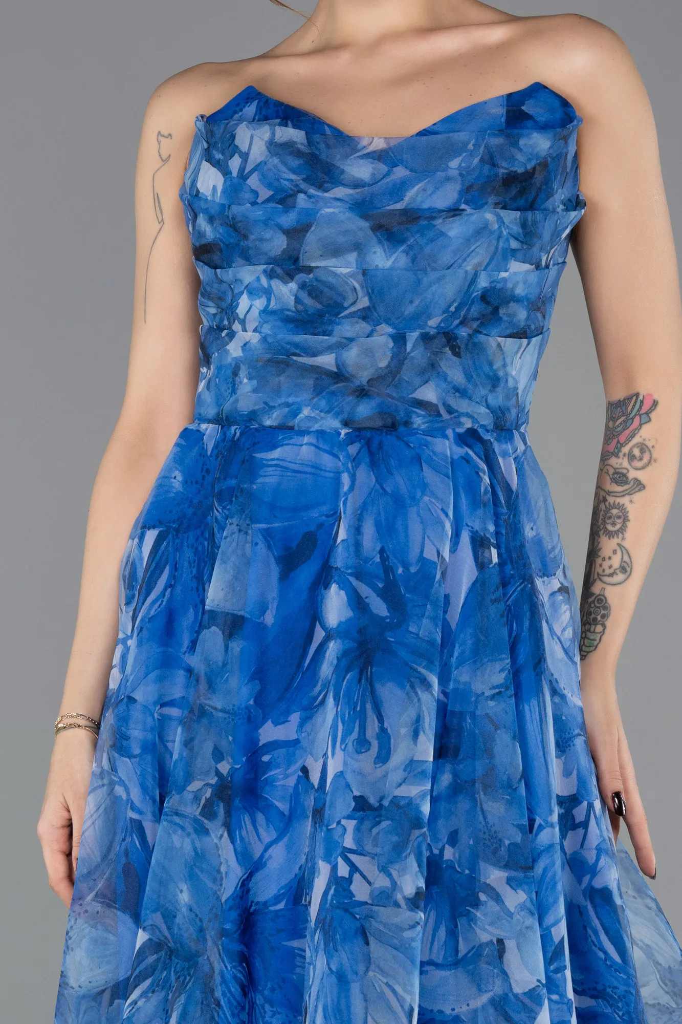 Blue-Strapless Patterned Long Chiffon Prom Dress ABU4064