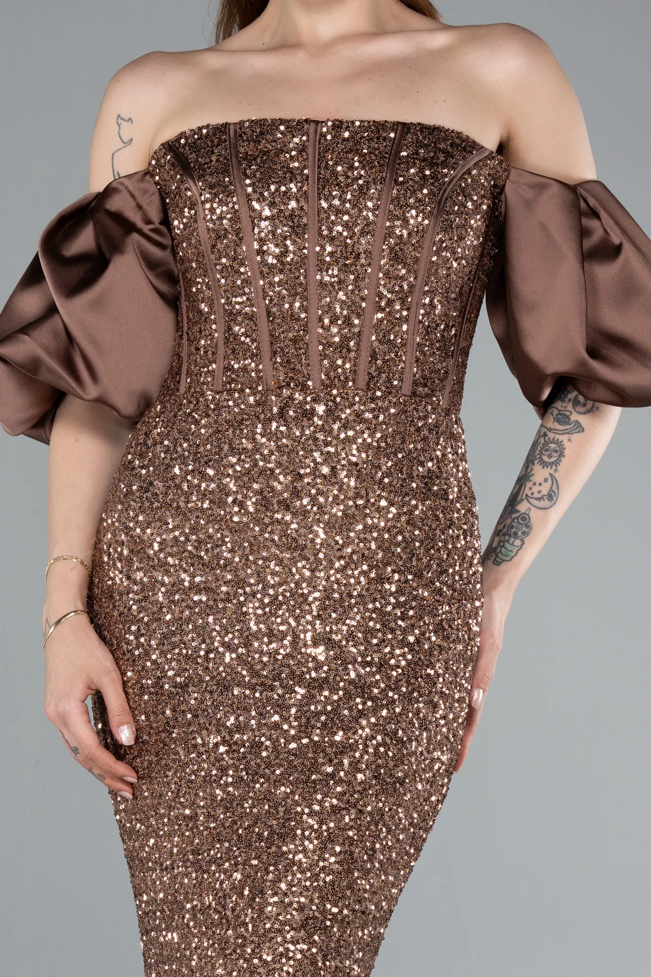 Brown-Strapless Sleeve Accessories Long Scaly Evening Gown ABU4308