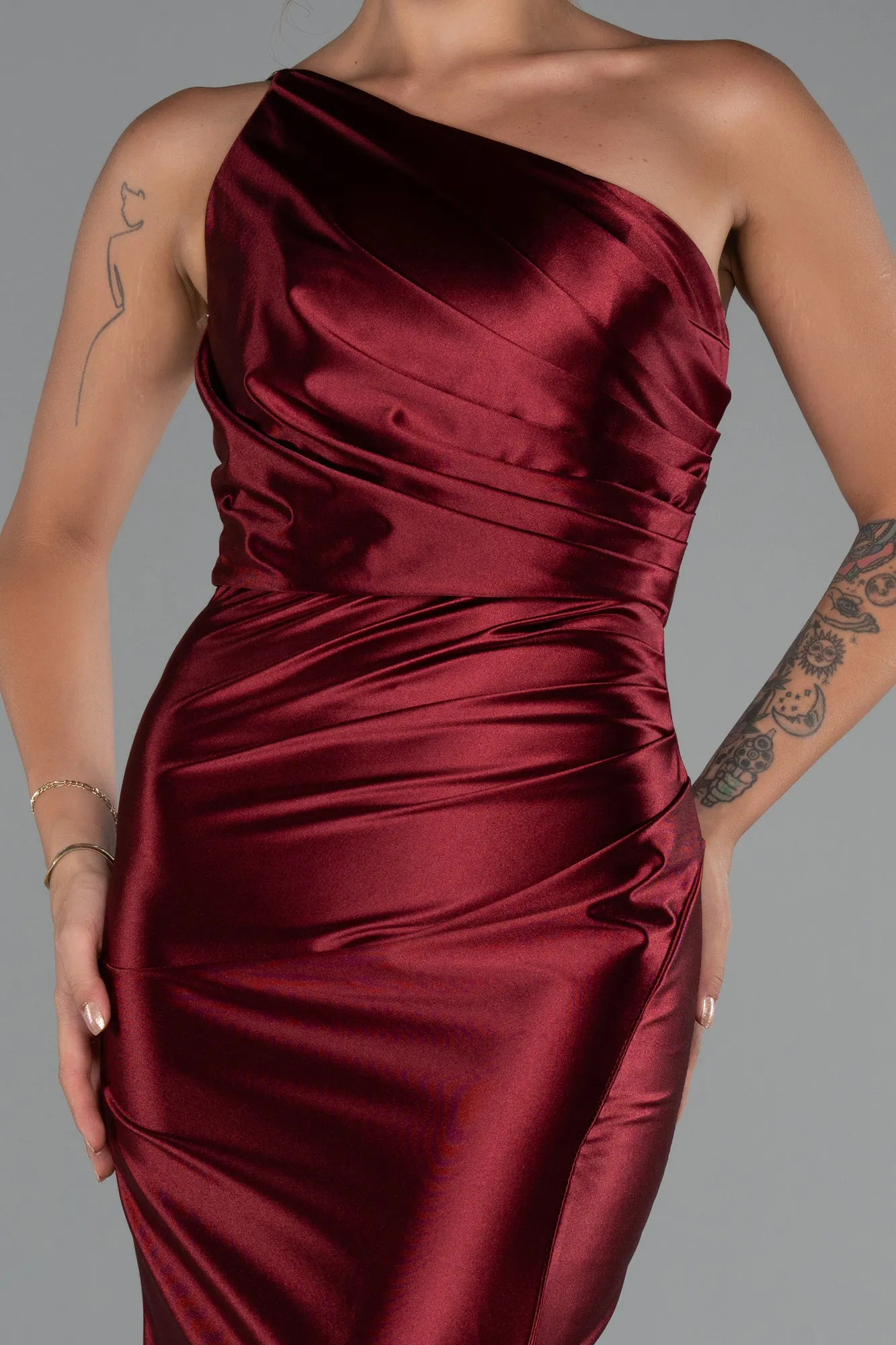 Burgundy-Long Prom Gown ABU5022