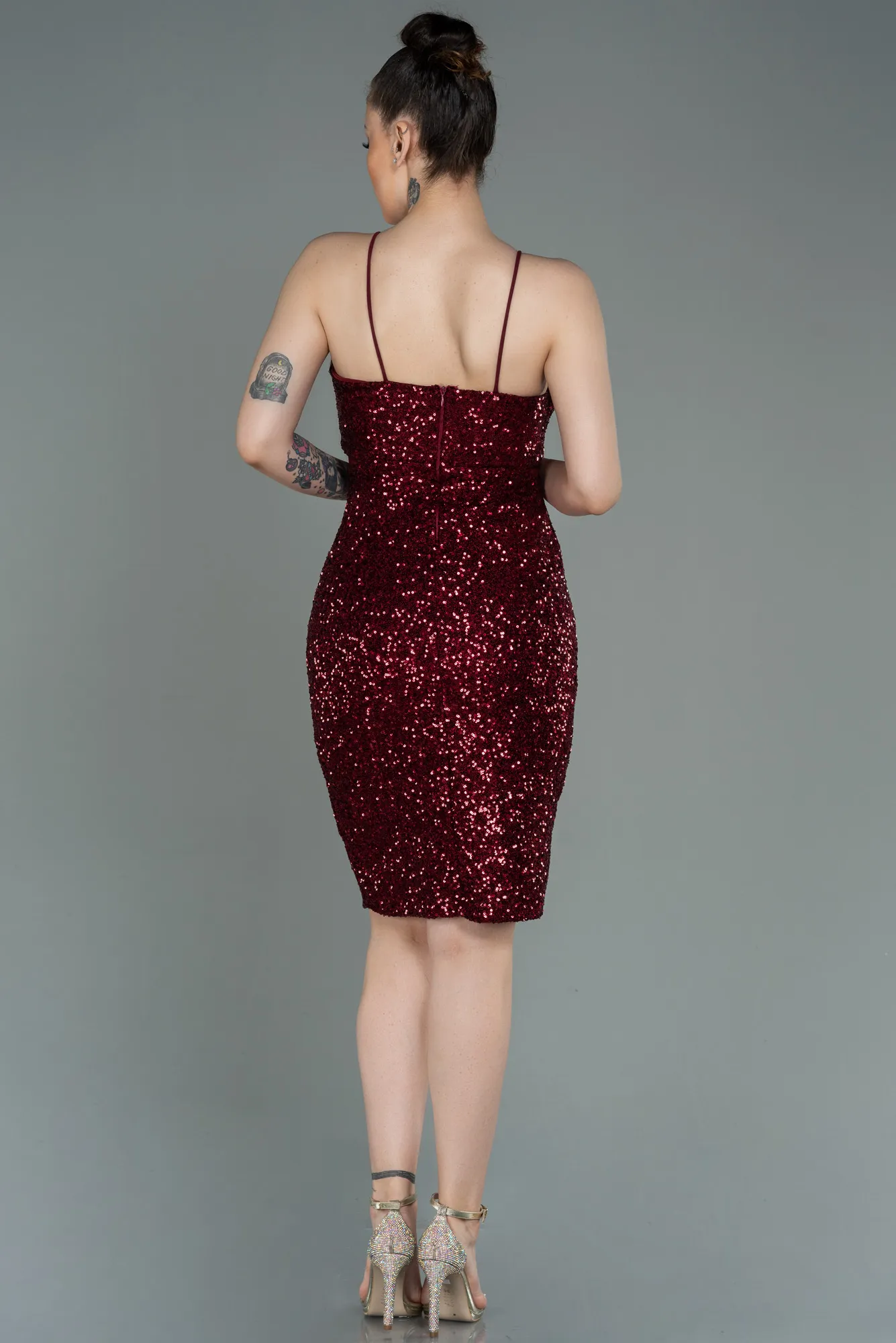 Burgundy-Short Scaly Invitation Dress ABK1763