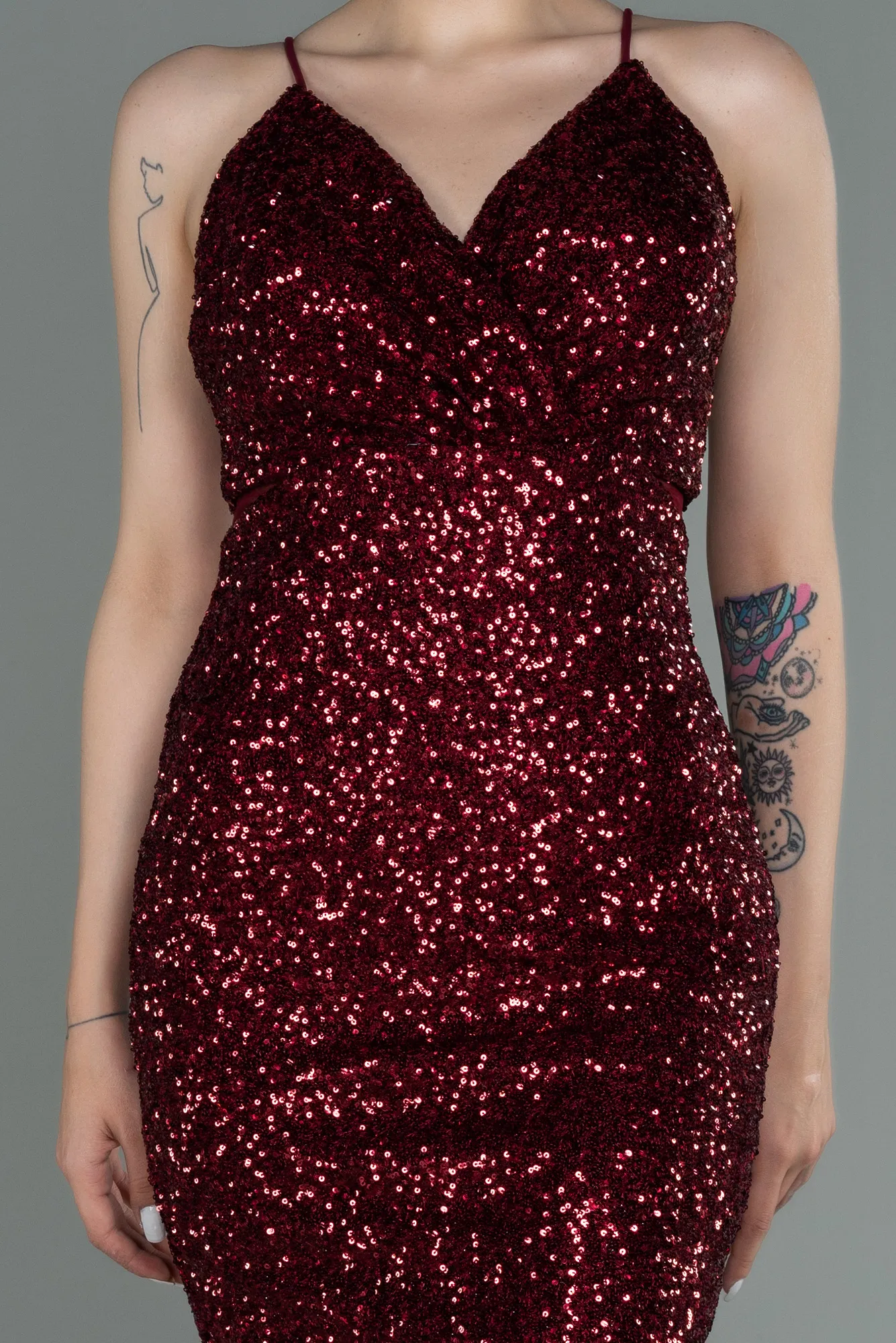 Burgundy-Short Scaly Invitation Dress ABK1763