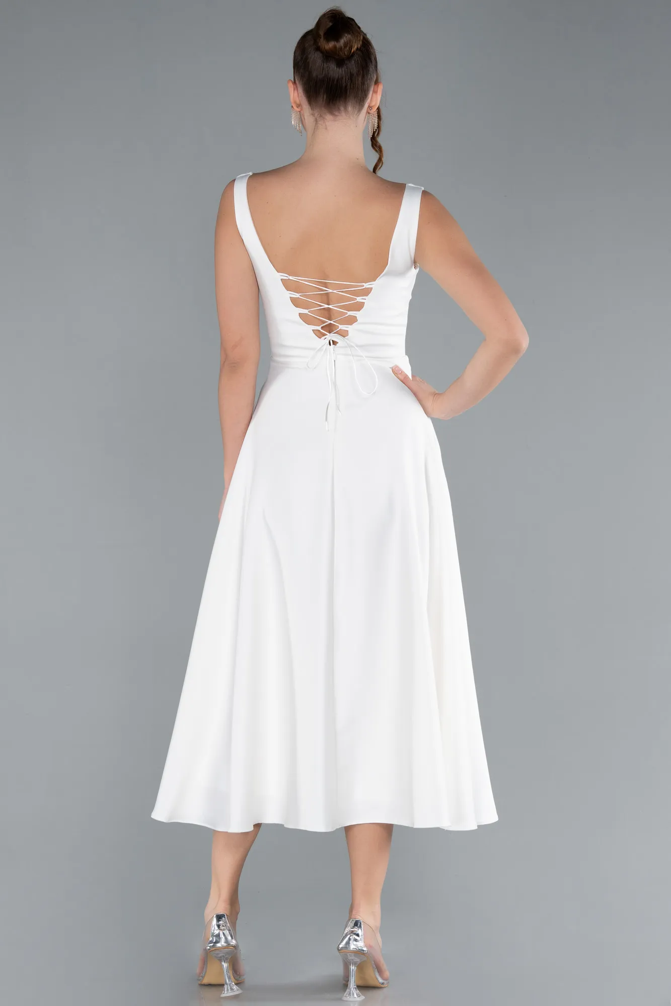 Ecru-Elegant Scoop Neck Sleeveless Midi Satin Cocktail Dress ABK2234