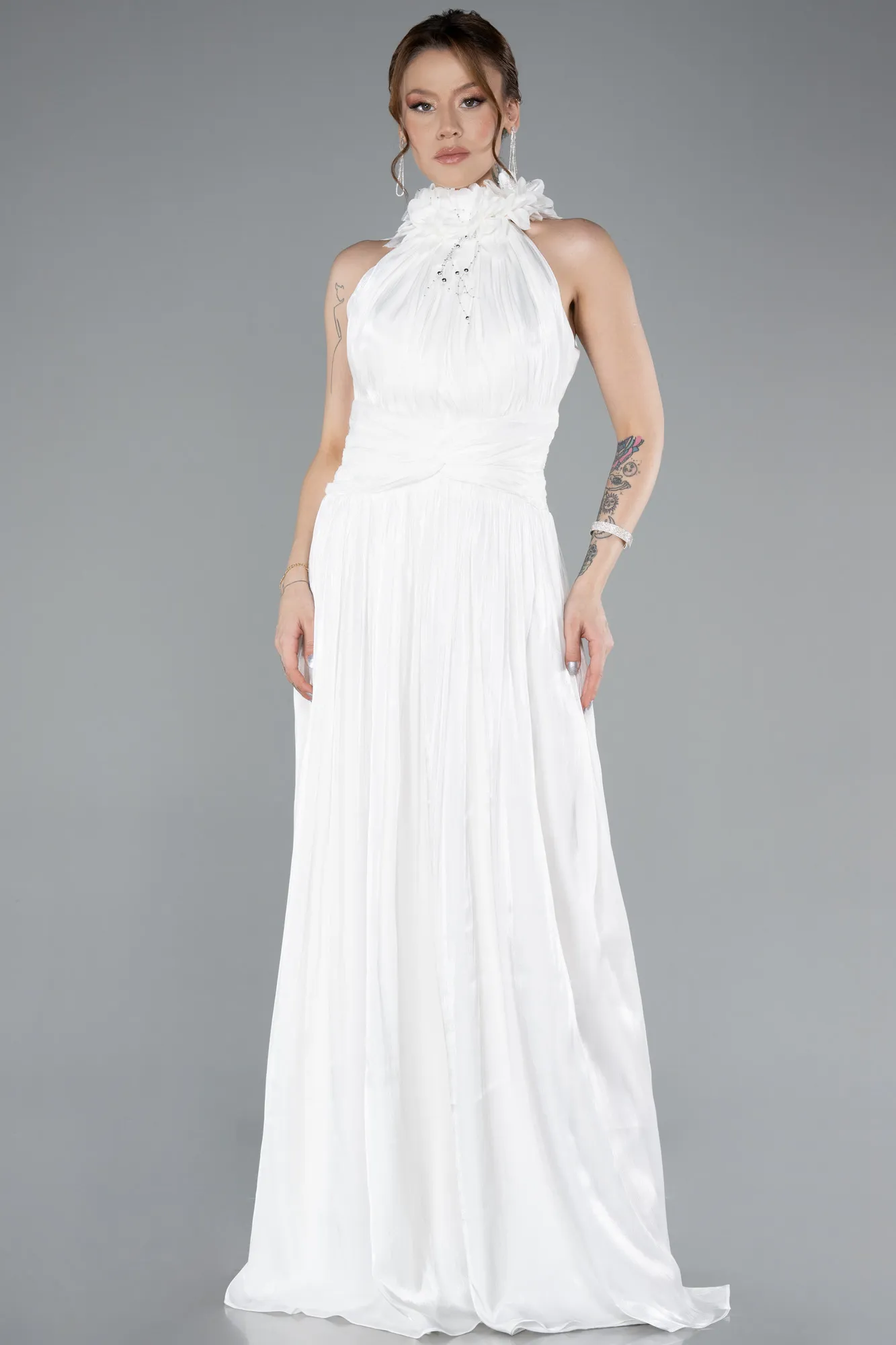 Ecru-Halter Neck Long Chiffon Evening Dress ABU4811