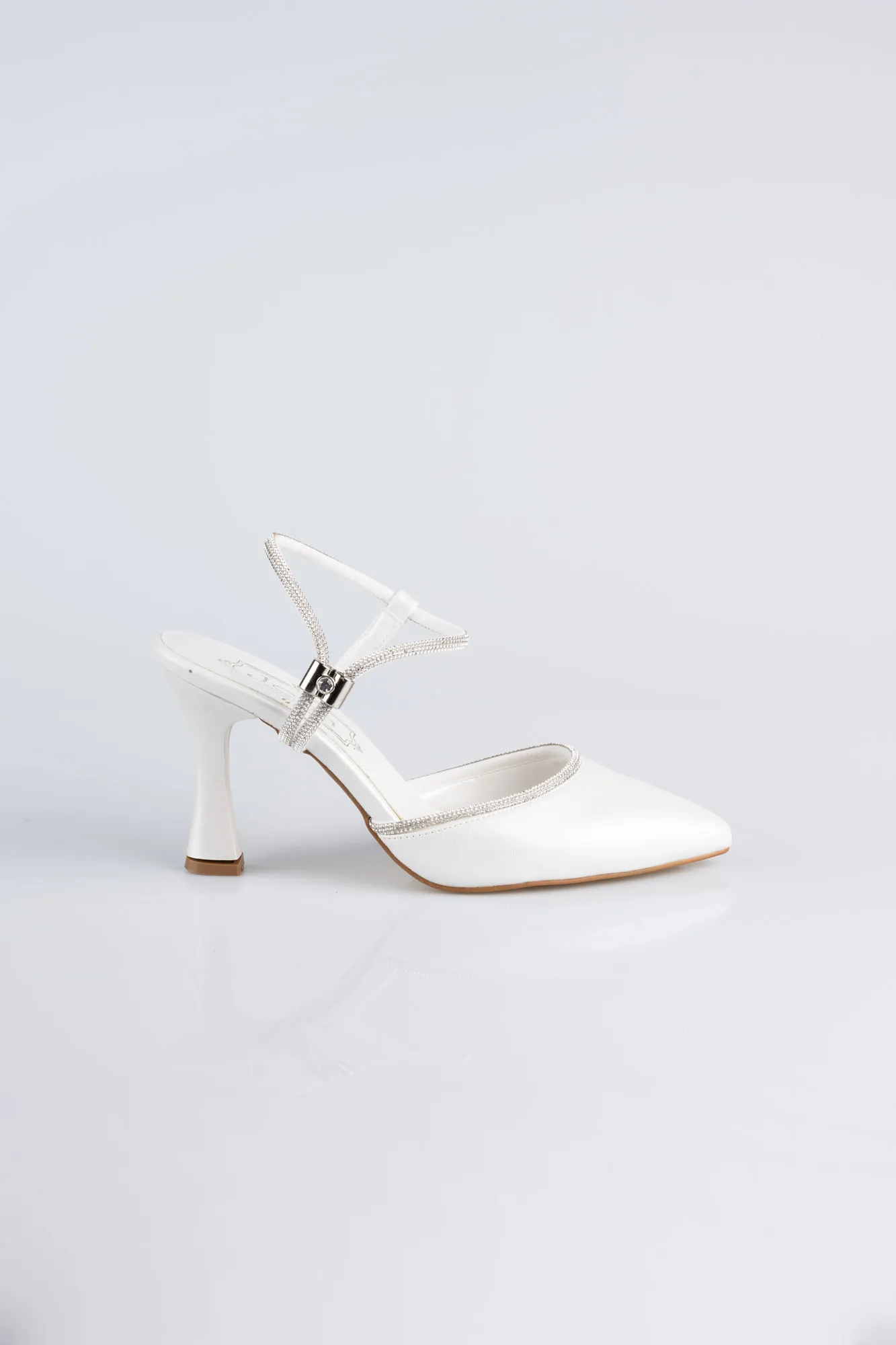 Ecru-Leather Evening Shoe MJD5150