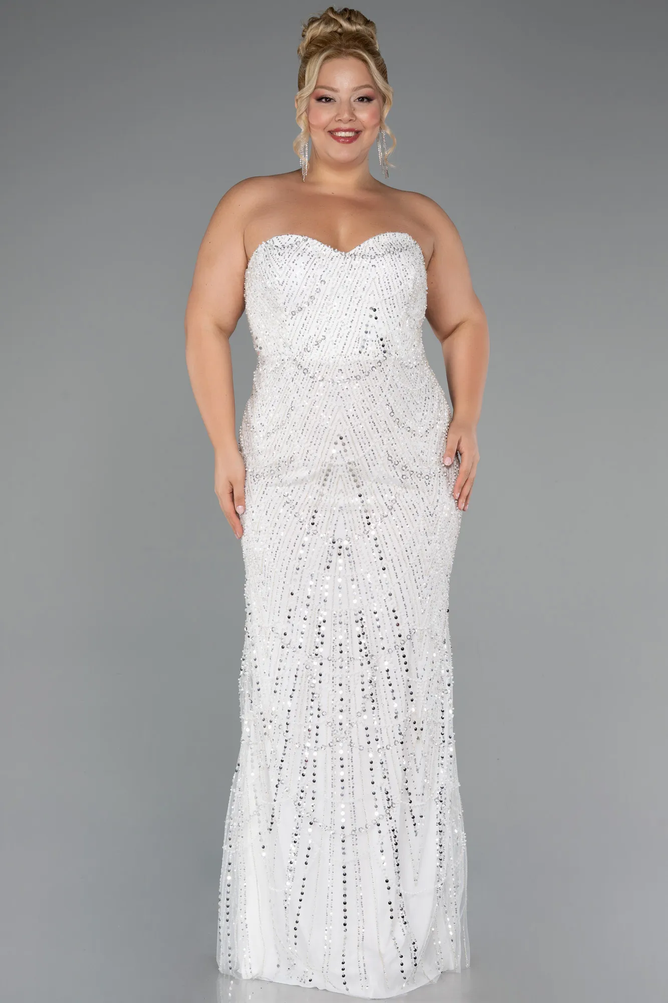 Ecru-Long Beaded Plus Size Wedding Dress ABU5328