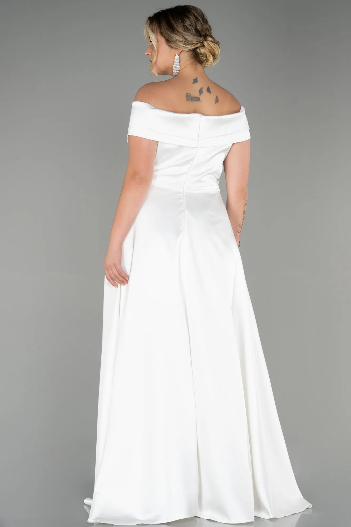 Ecru-Long Satin Plus Size Evening Dress ABU2355