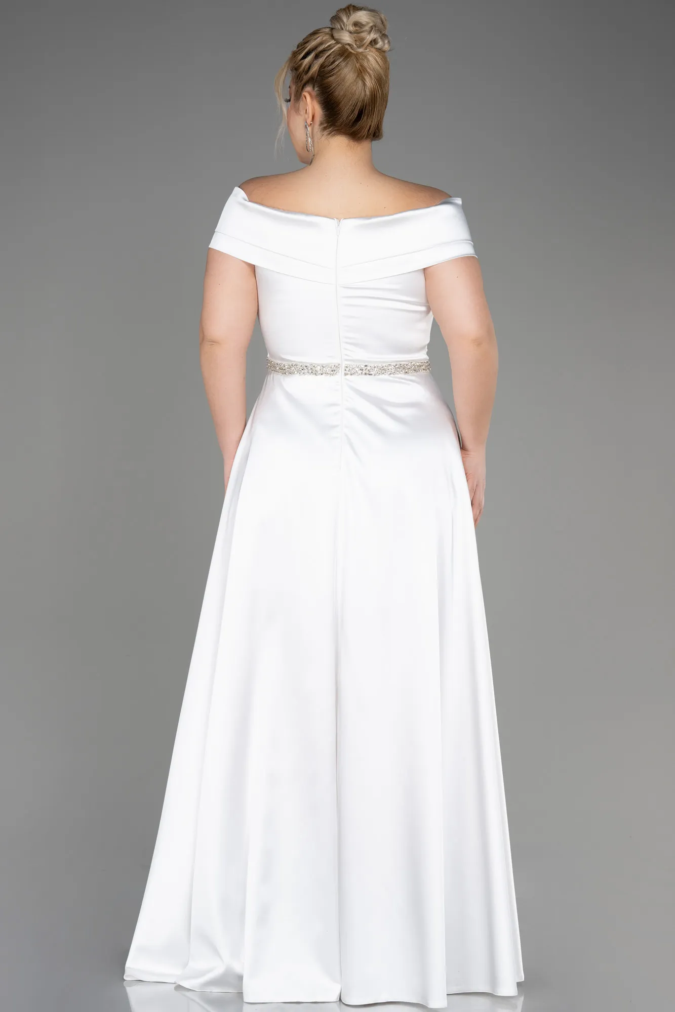Ecru-Long Satin Plus Size Wedding Dress ABU3801