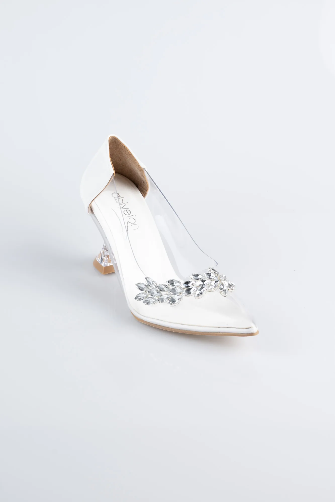 Ecru-Patent Leather Stiletto ABR1055