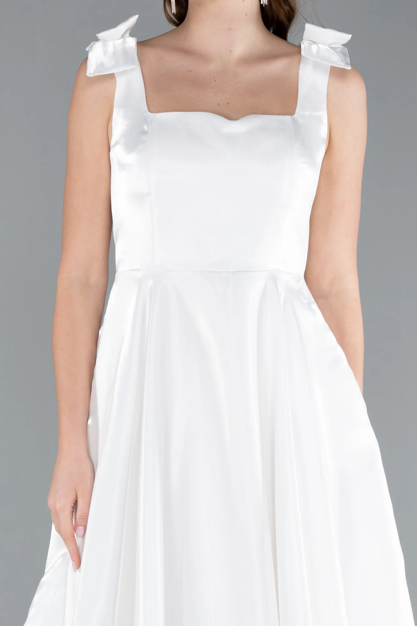 Ecru-Sleeveless Square Neck Midi Satin Party Dress ABK2285