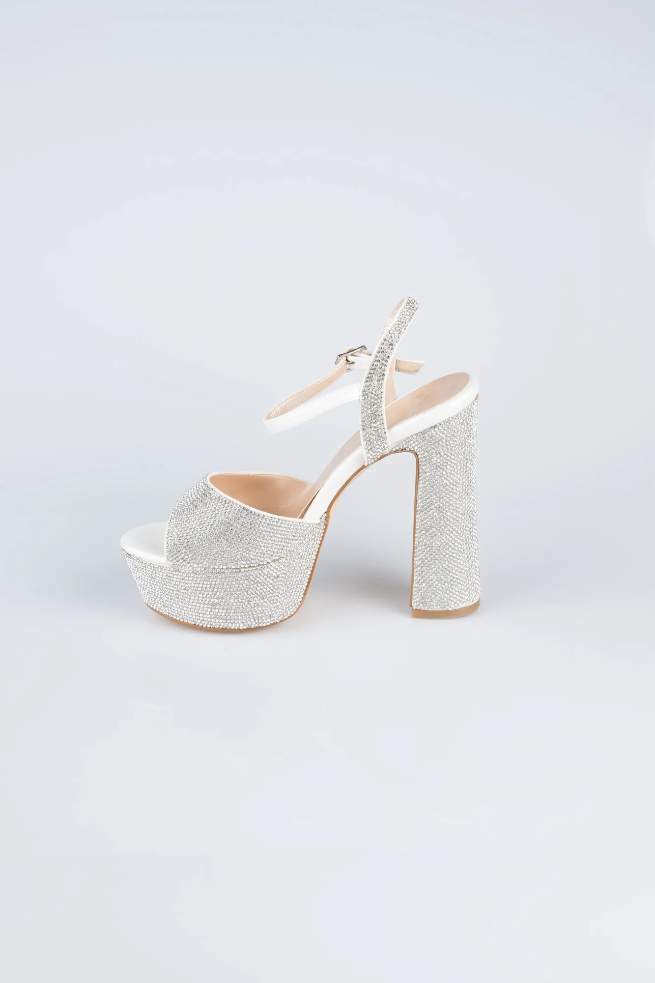 Ecru-Stony Evening Shoe MJ4229