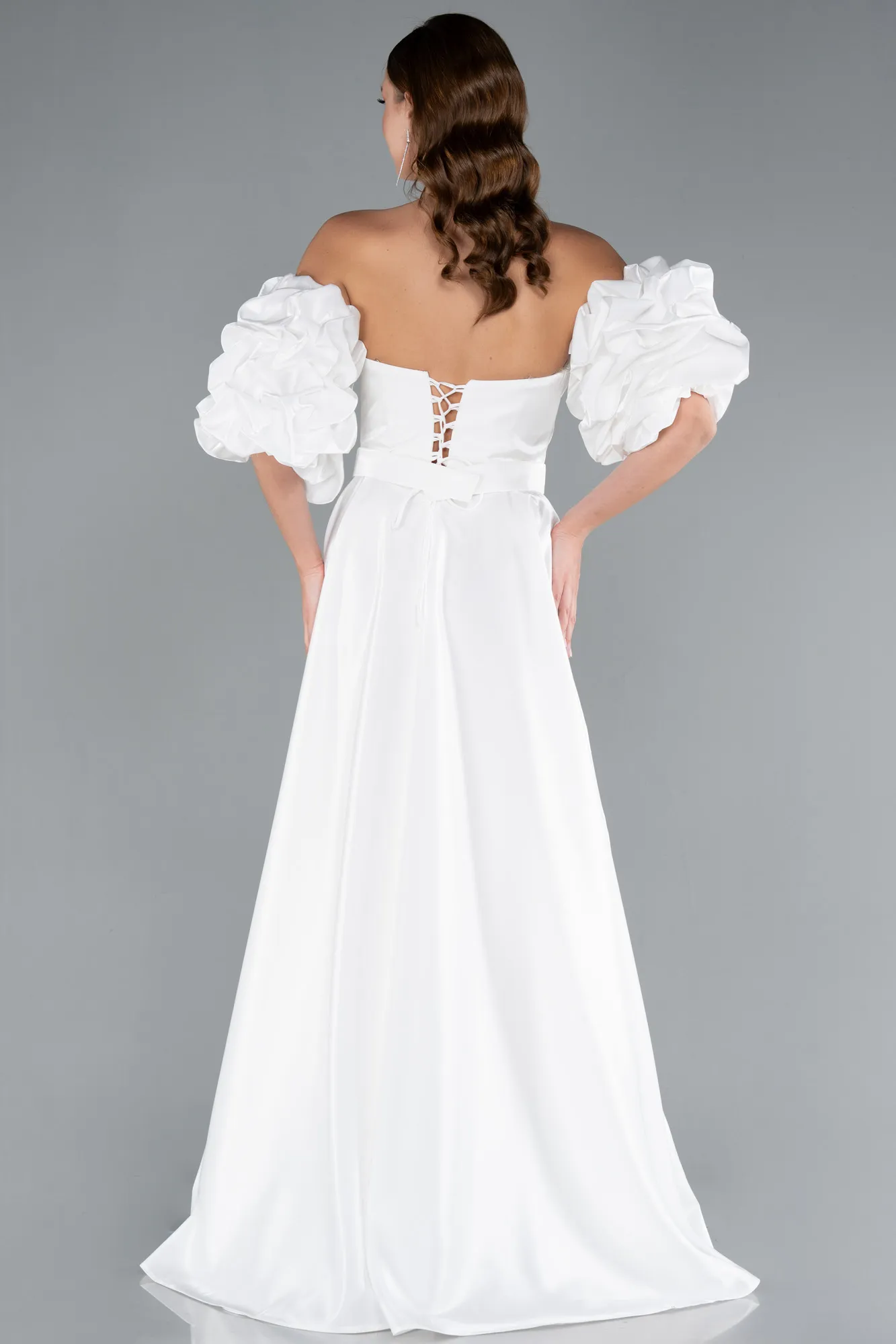 Ecru-Strapless Sleeve Accessorized Long Taffeta Prom Dress ABU4845