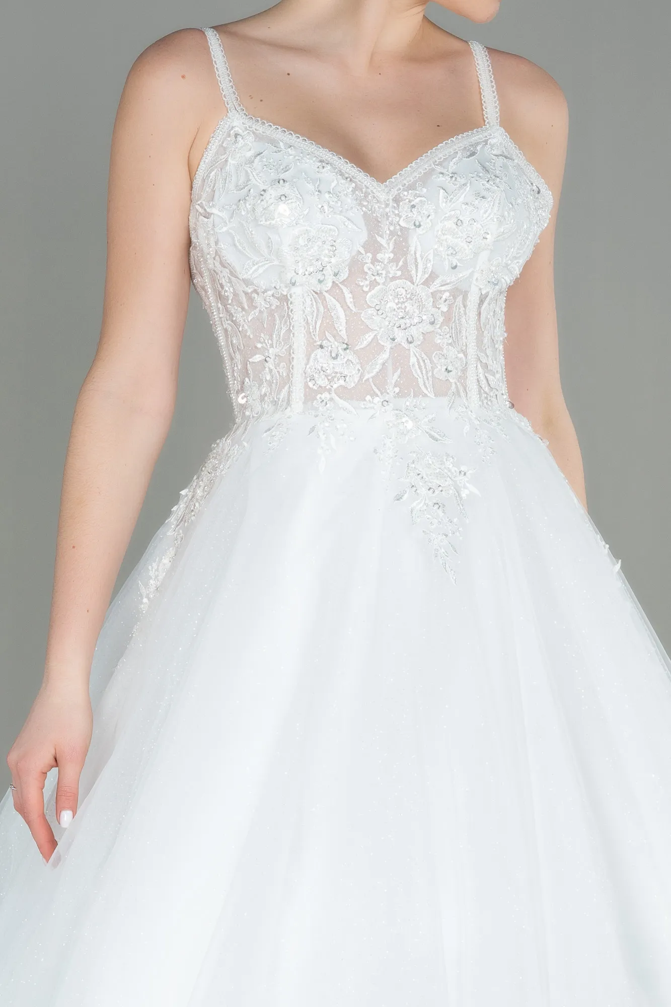 Ecru-Wedding Dress ABG015